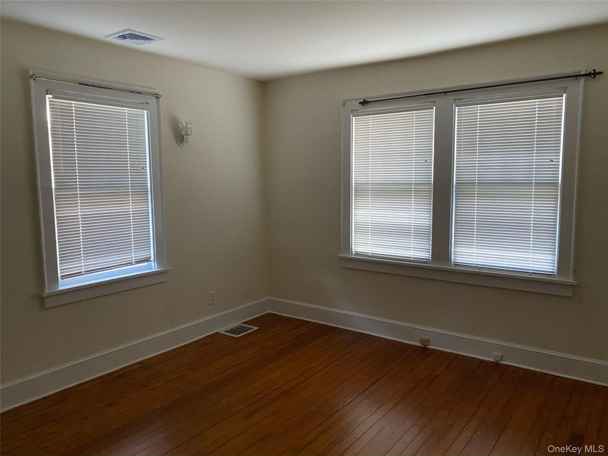 7 Chestnut Street Property Photo 3