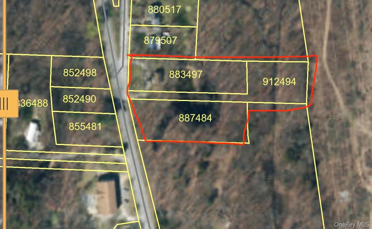 126 S Quaker Lane Property Photo 16