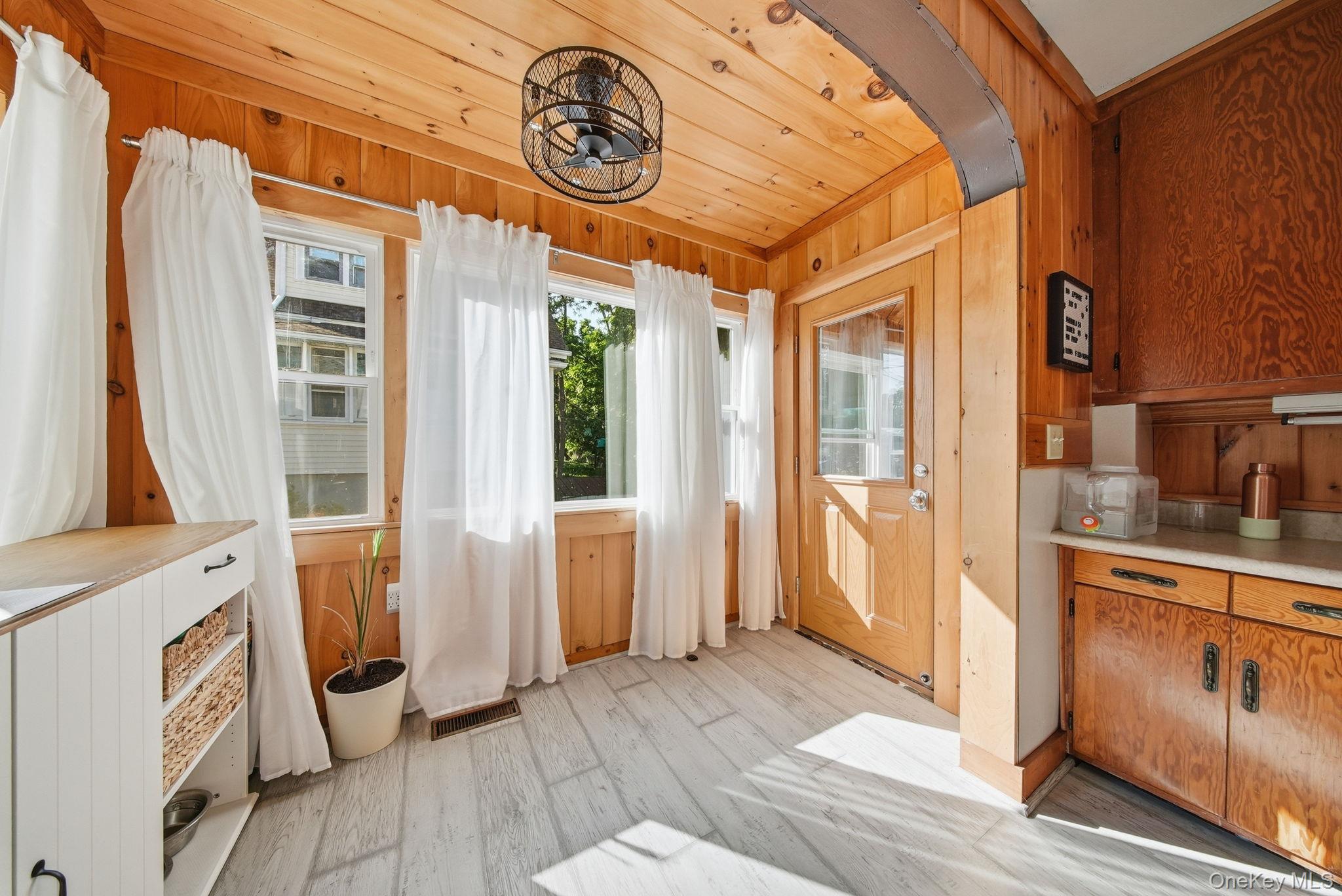 32 W Conkling Avenue Property Photo 14
