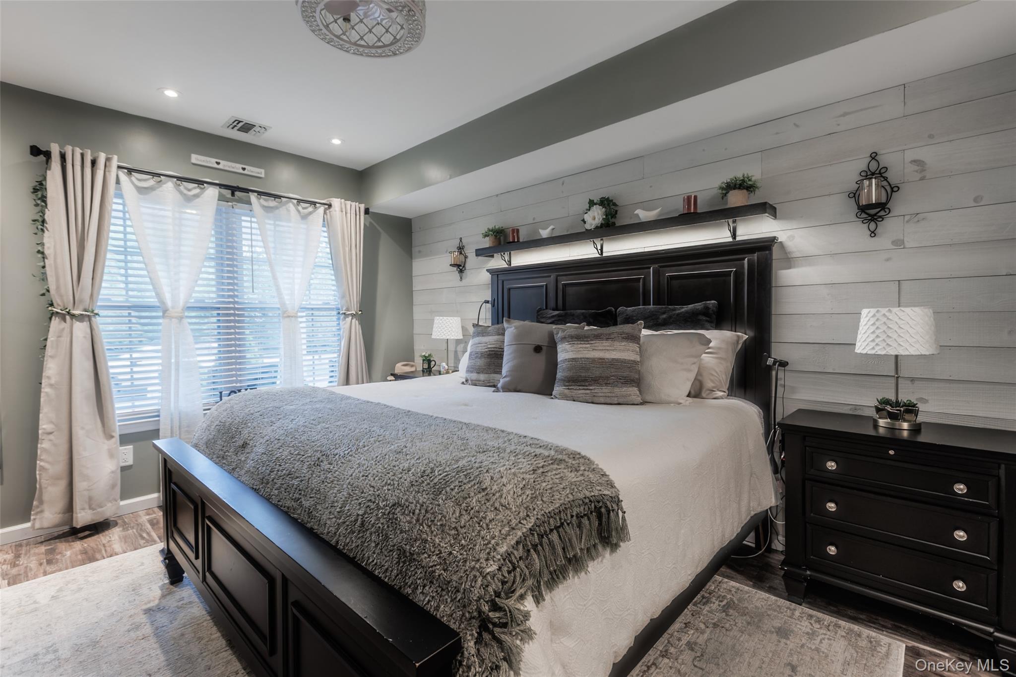 84 Kate Circle Property Photo 10