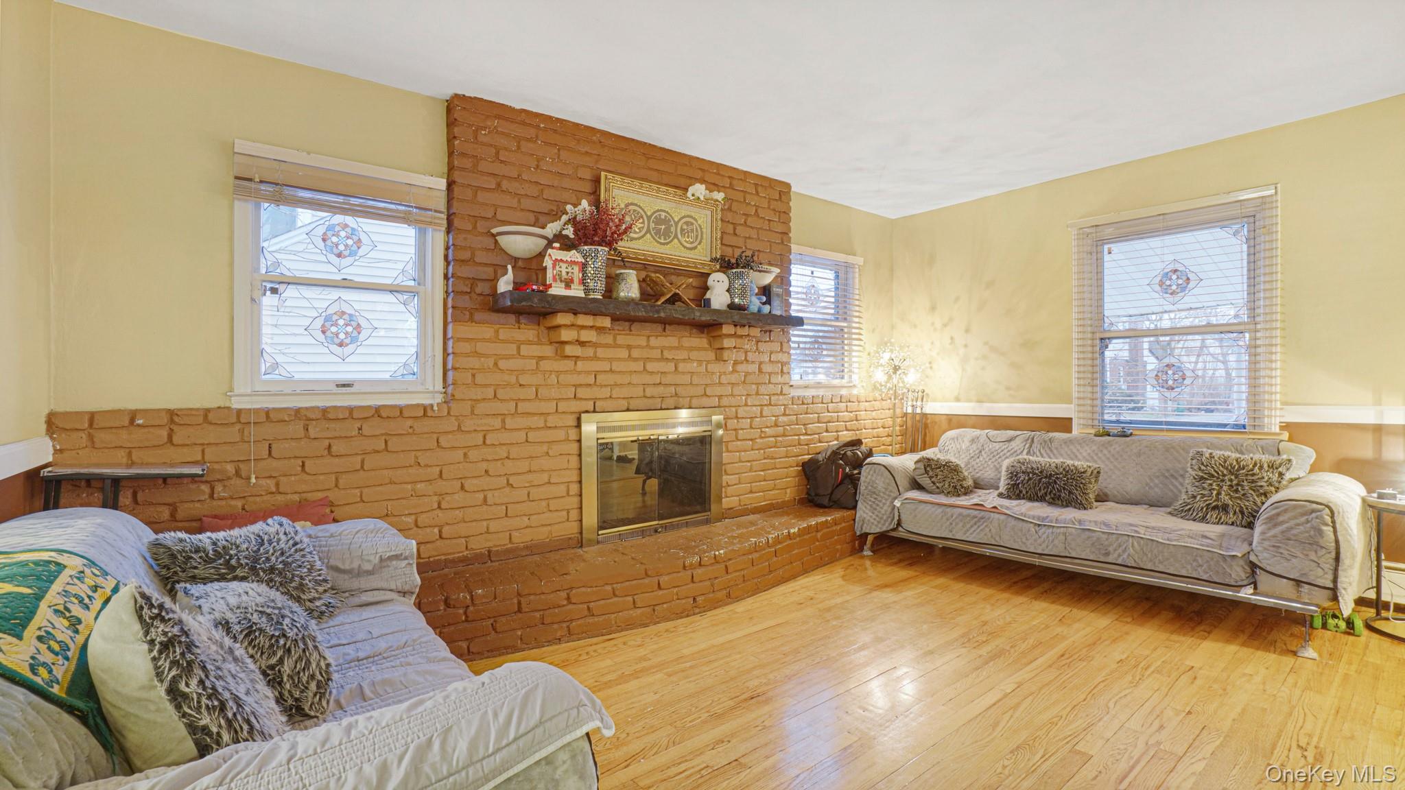 2496 Camp Avenue Property Photo 6
