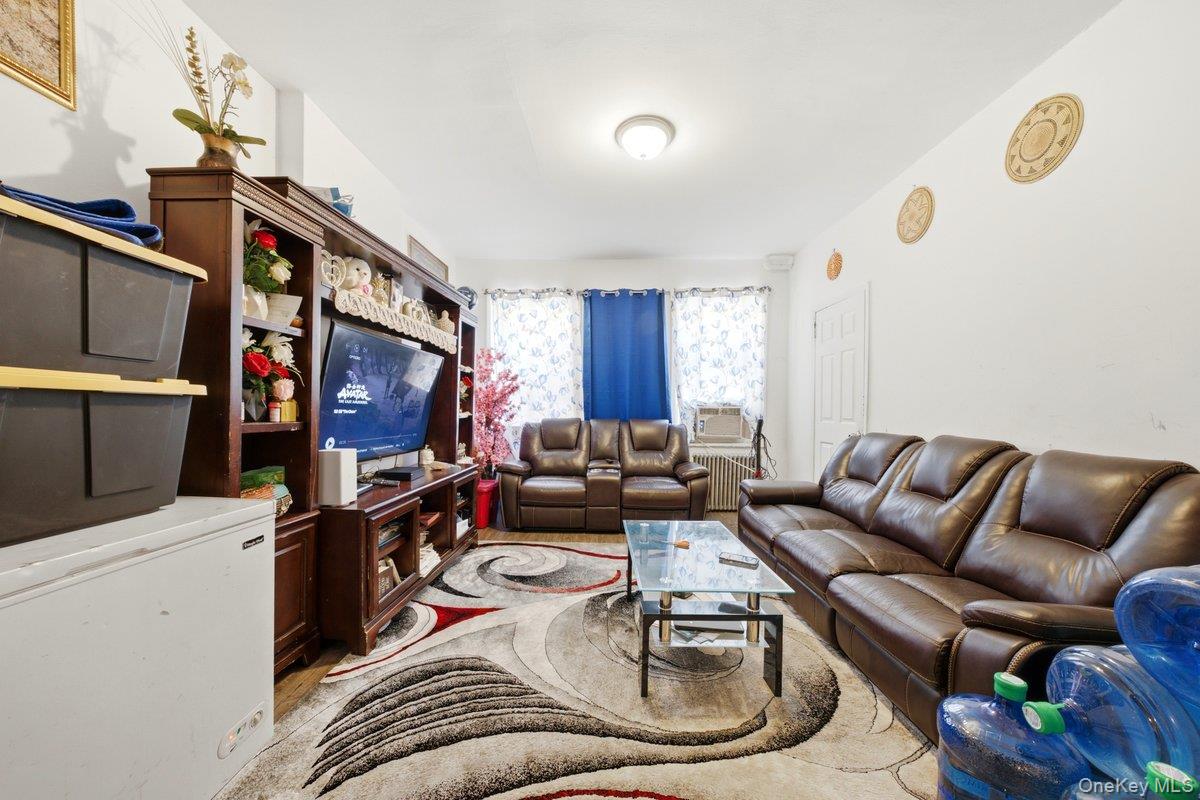 3159 Villa Avenue Property Photo 22