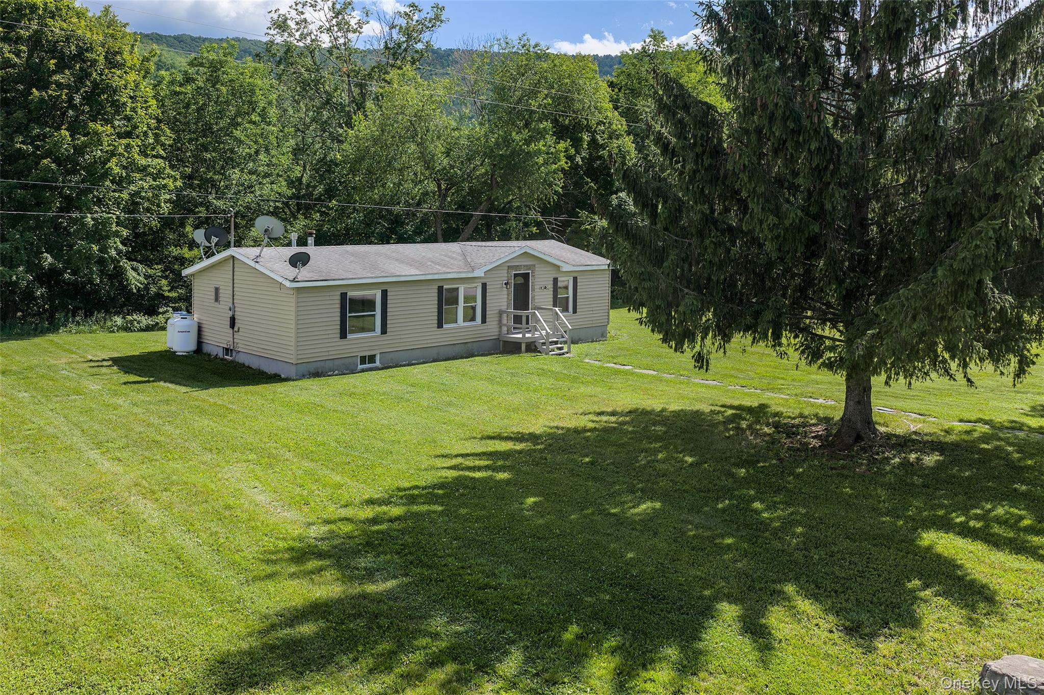 1780 Roses Brook Road Property Photo 5