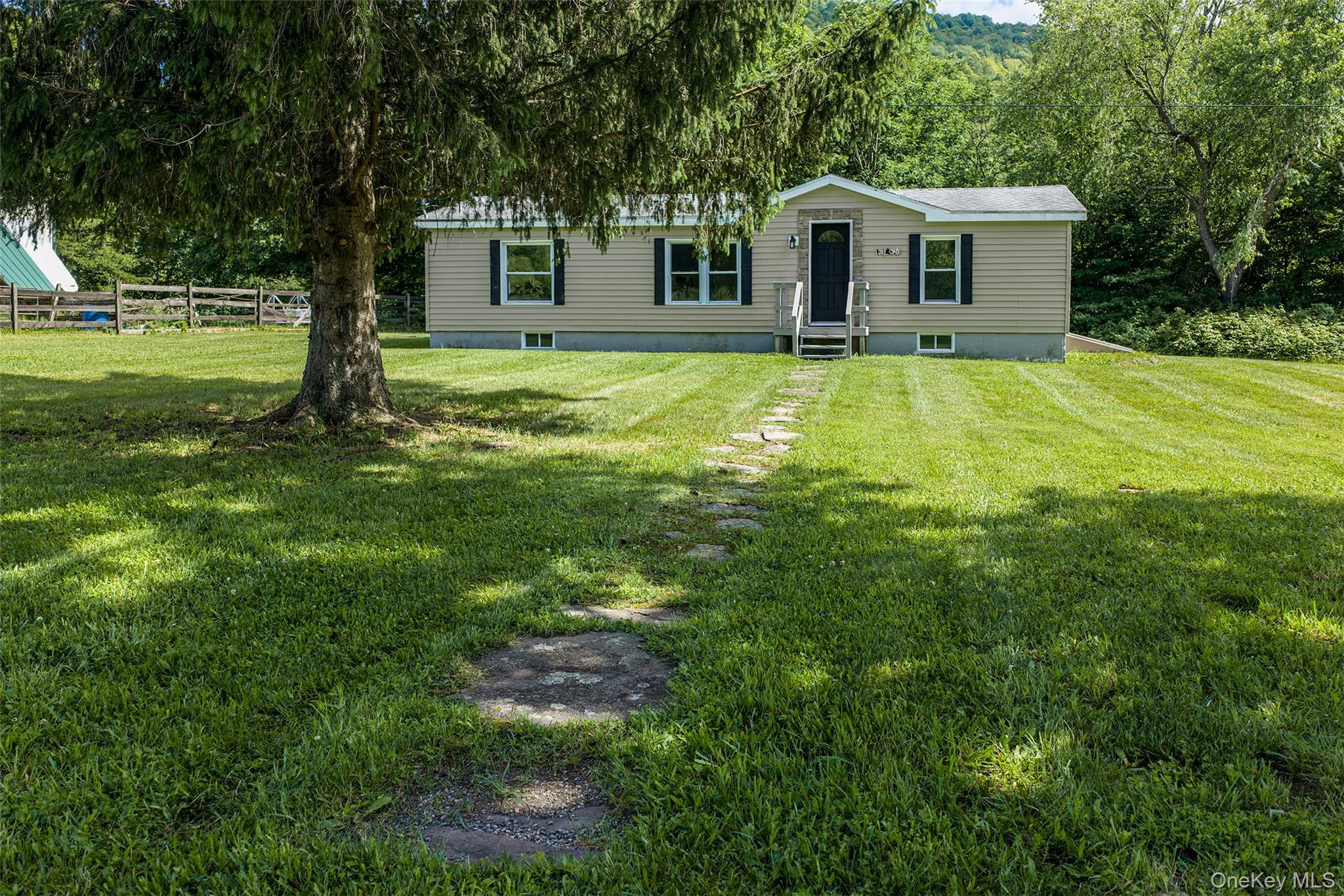 1780 Roses Brook Road Property Photo 9