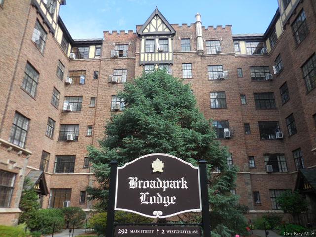2 Westchester Avenue 4N Property Photo 1