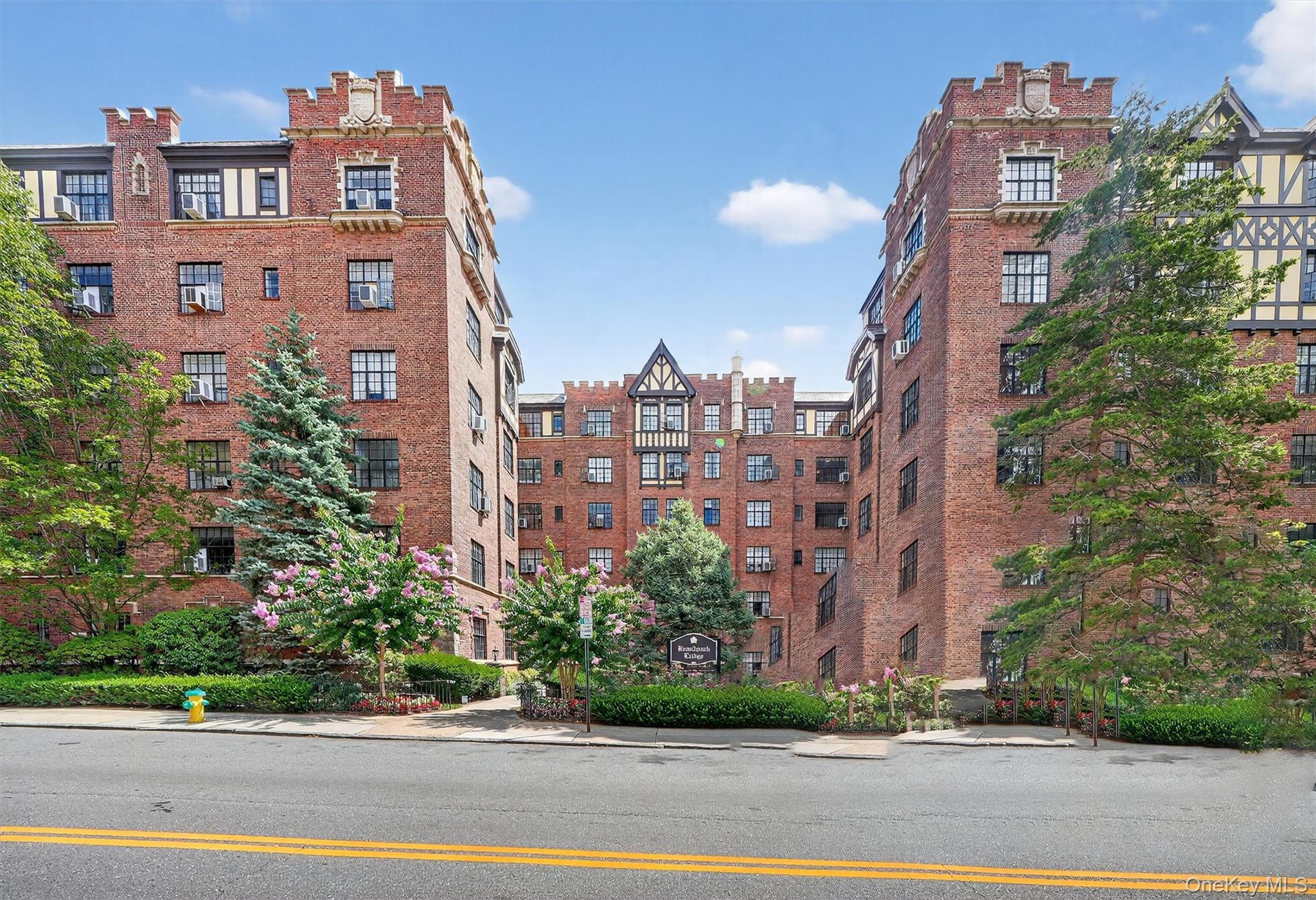 2 Westchester Avenue 4n Property Photo 3