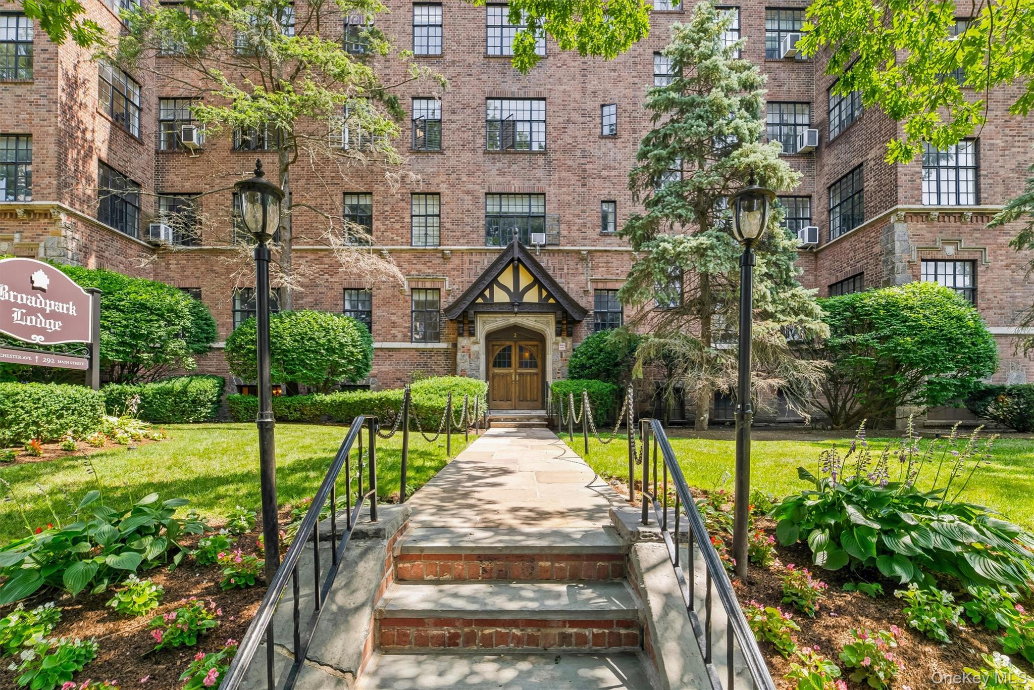 2 Westchester Avenue 4n Property Photo 26