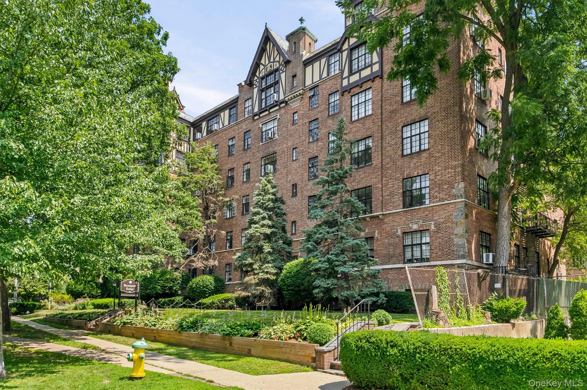 2 Westchester Avenue 4n Property Photo 27