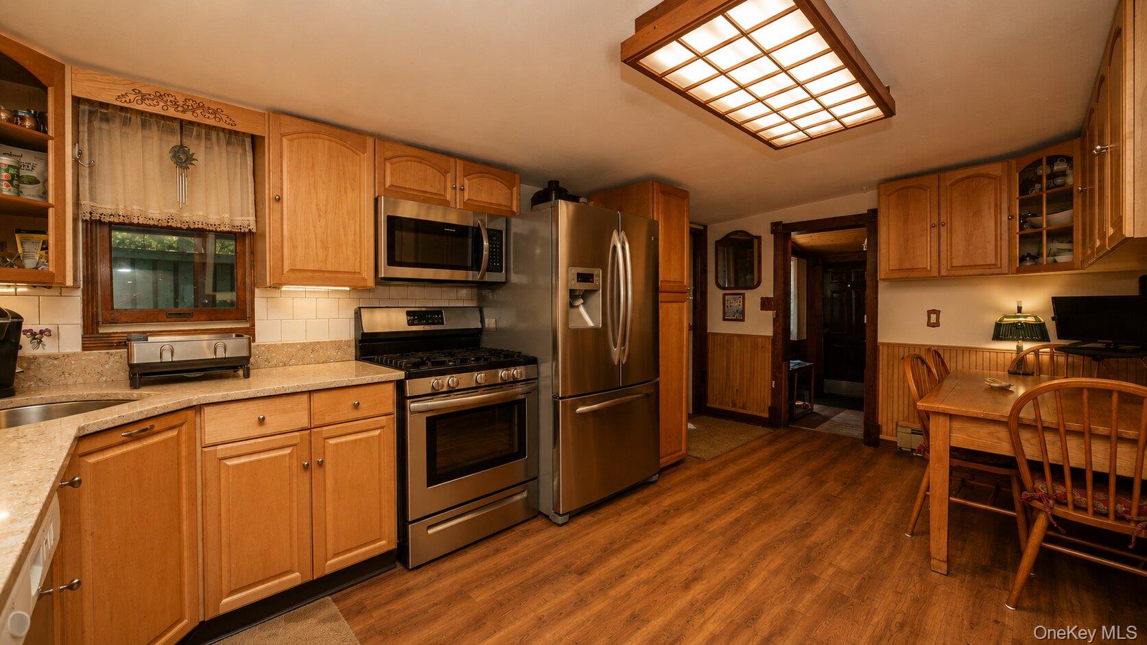 16 Yaphank Middle Island Road Property Photo 17