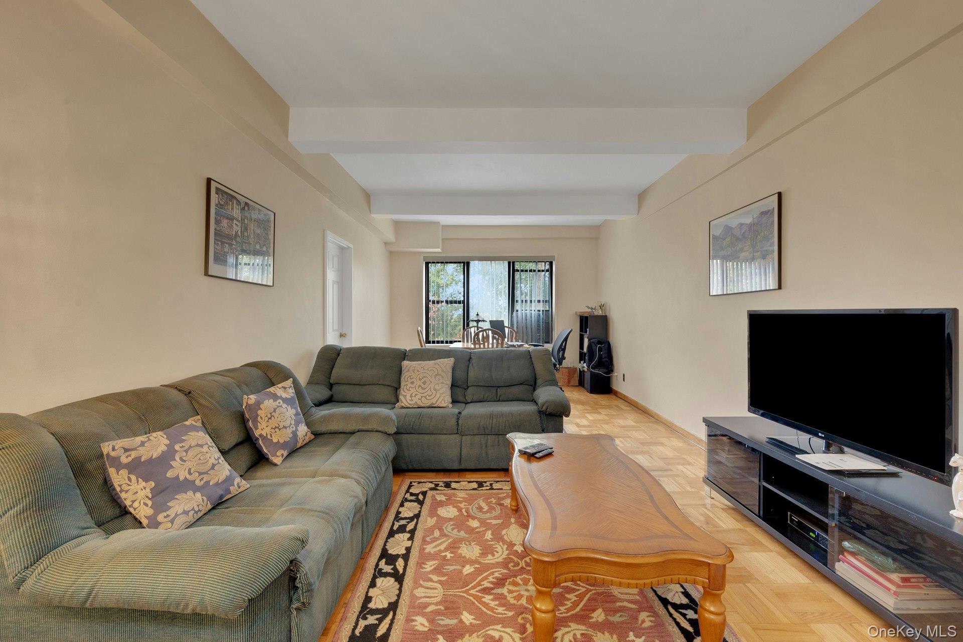 1 Remsen Road 1f Property Photo 4