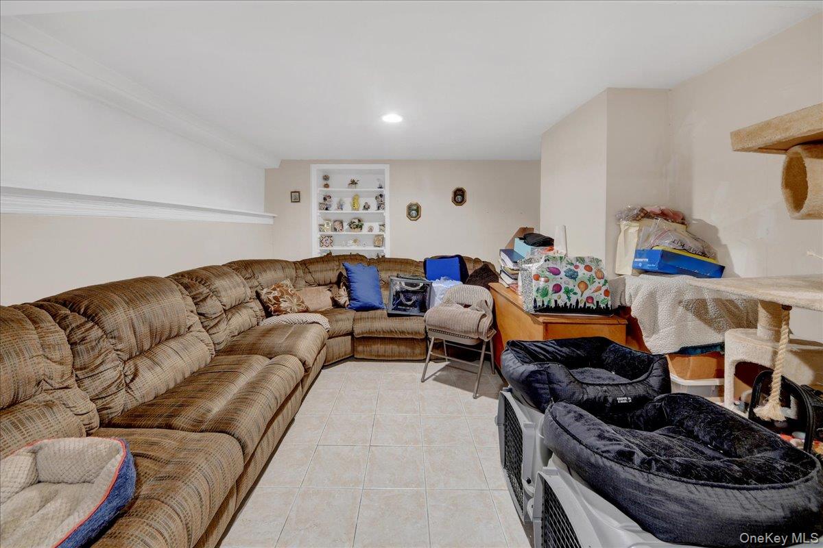 3170 Rawlins Avenue Property Photo 20