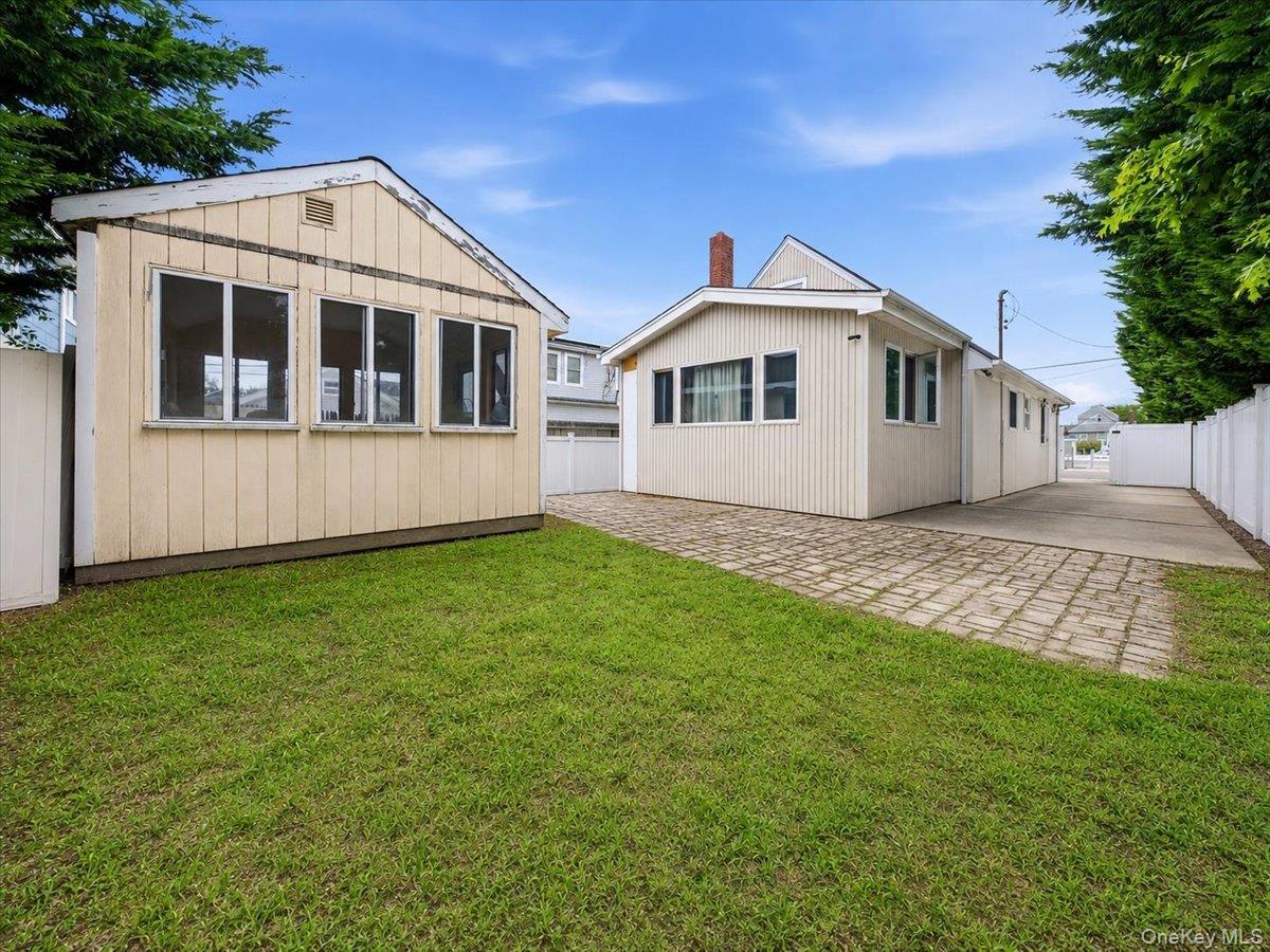 95 E Riviera Drive Property Photo 17