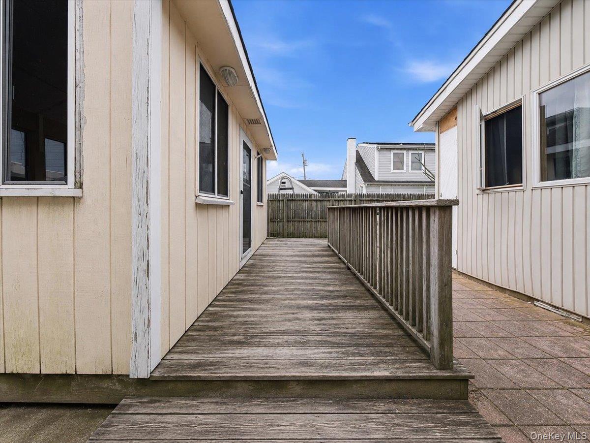 95 E Riviera Drive Property Photo 18