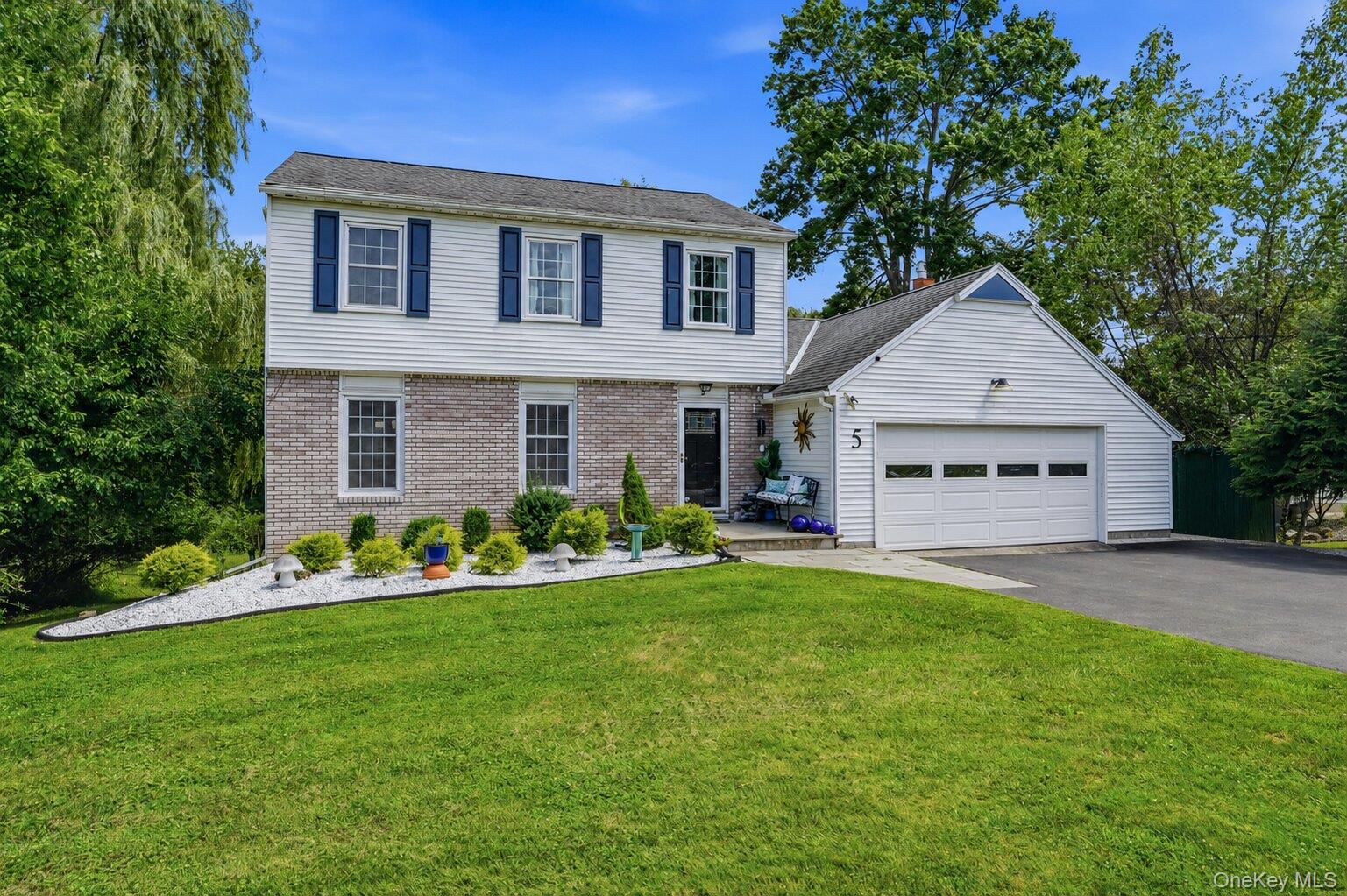 5 Virginia Drive Property Photo 1