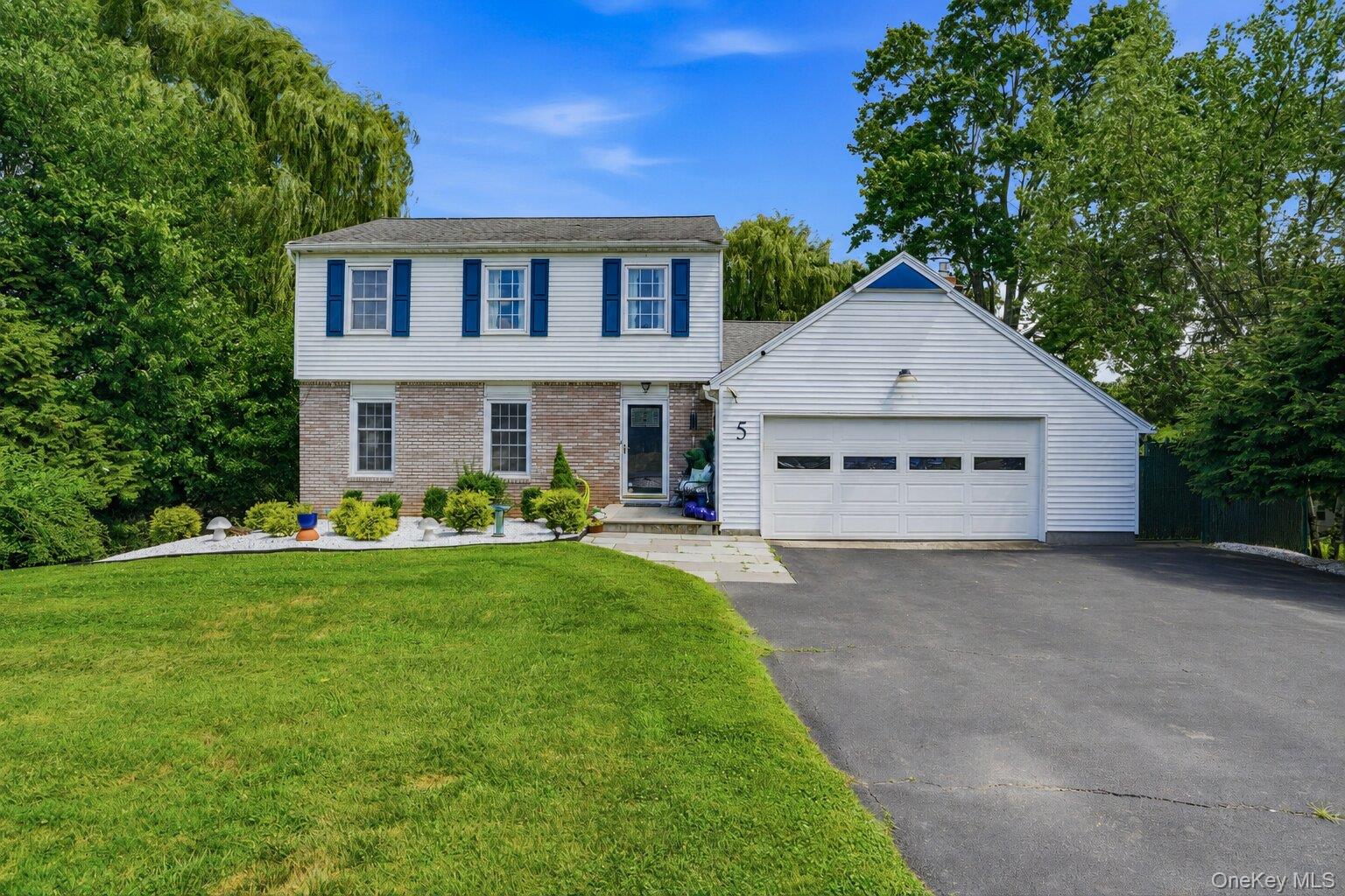 5 Virginia Drive Property Photo 2