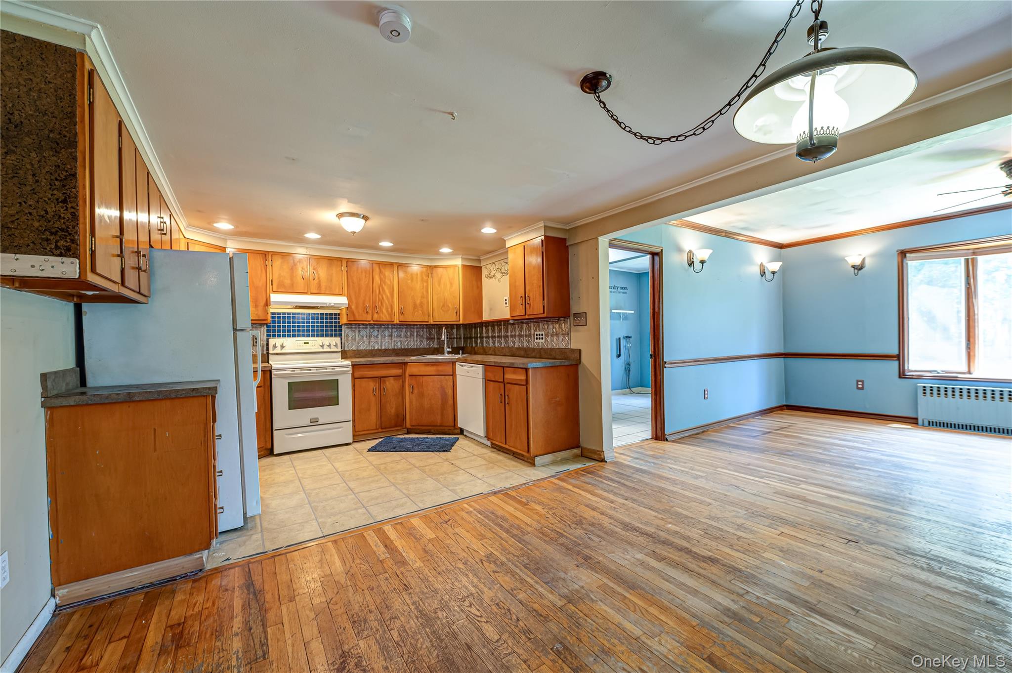 118 Tamarack Street Property Photo 9