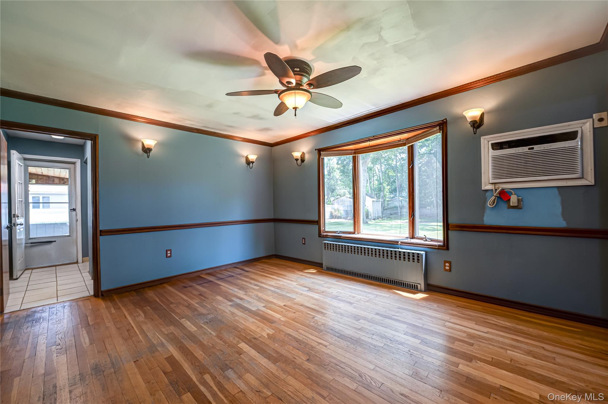 118 Tamarack Street Property Photo 11