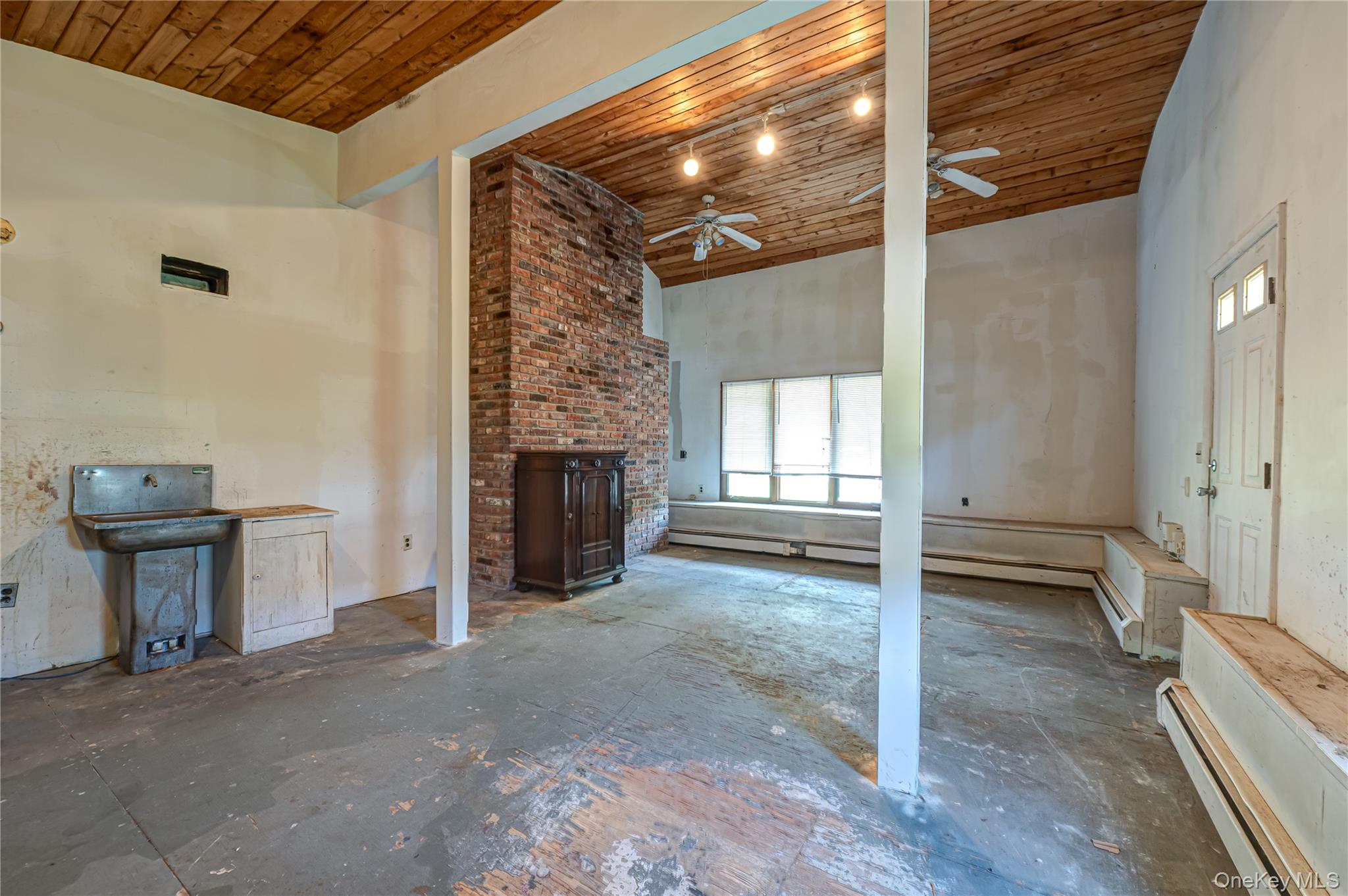 118 Tamarack Street Property Photo 25