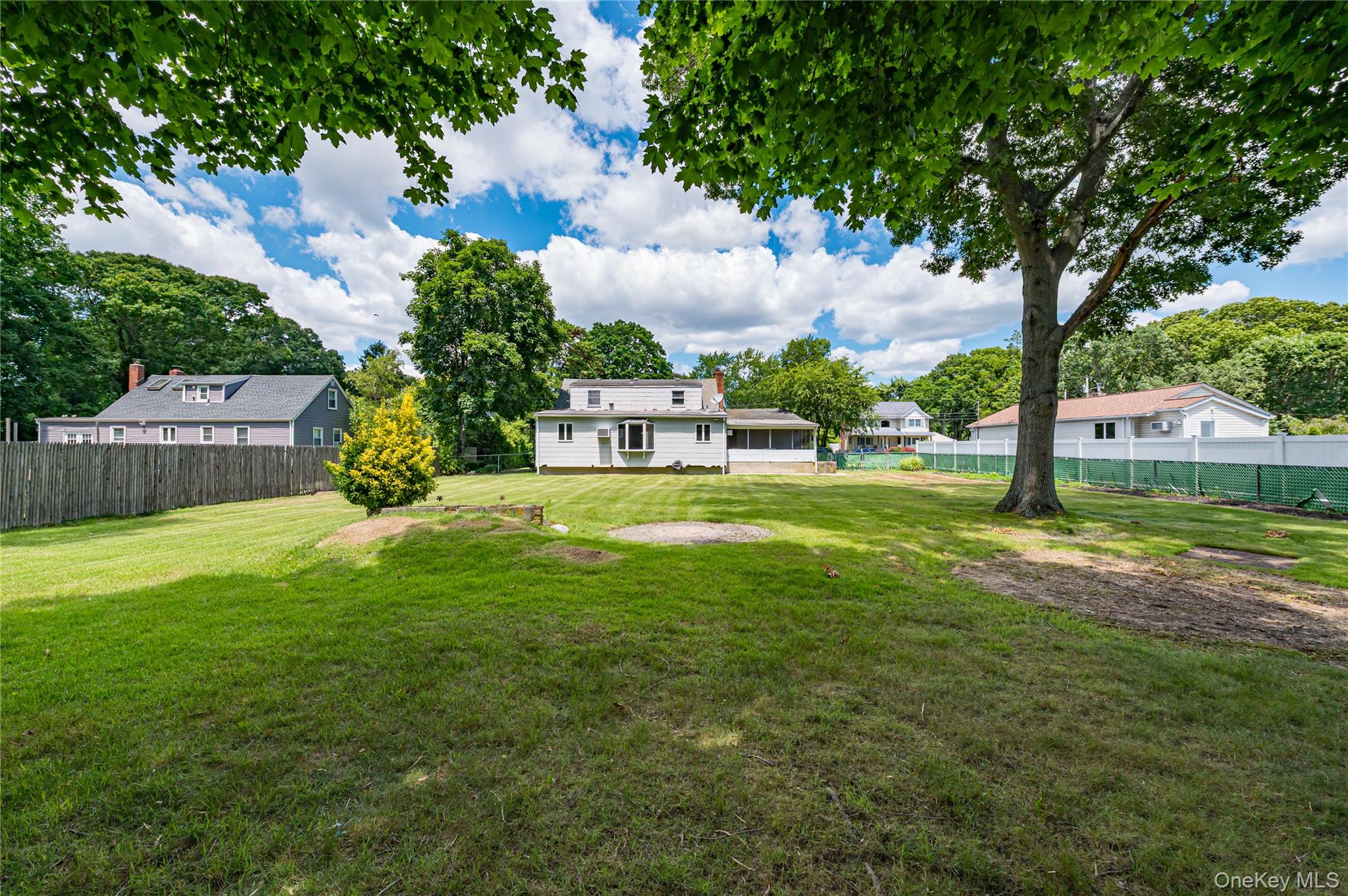118 Tamarack Street Property Photo 28