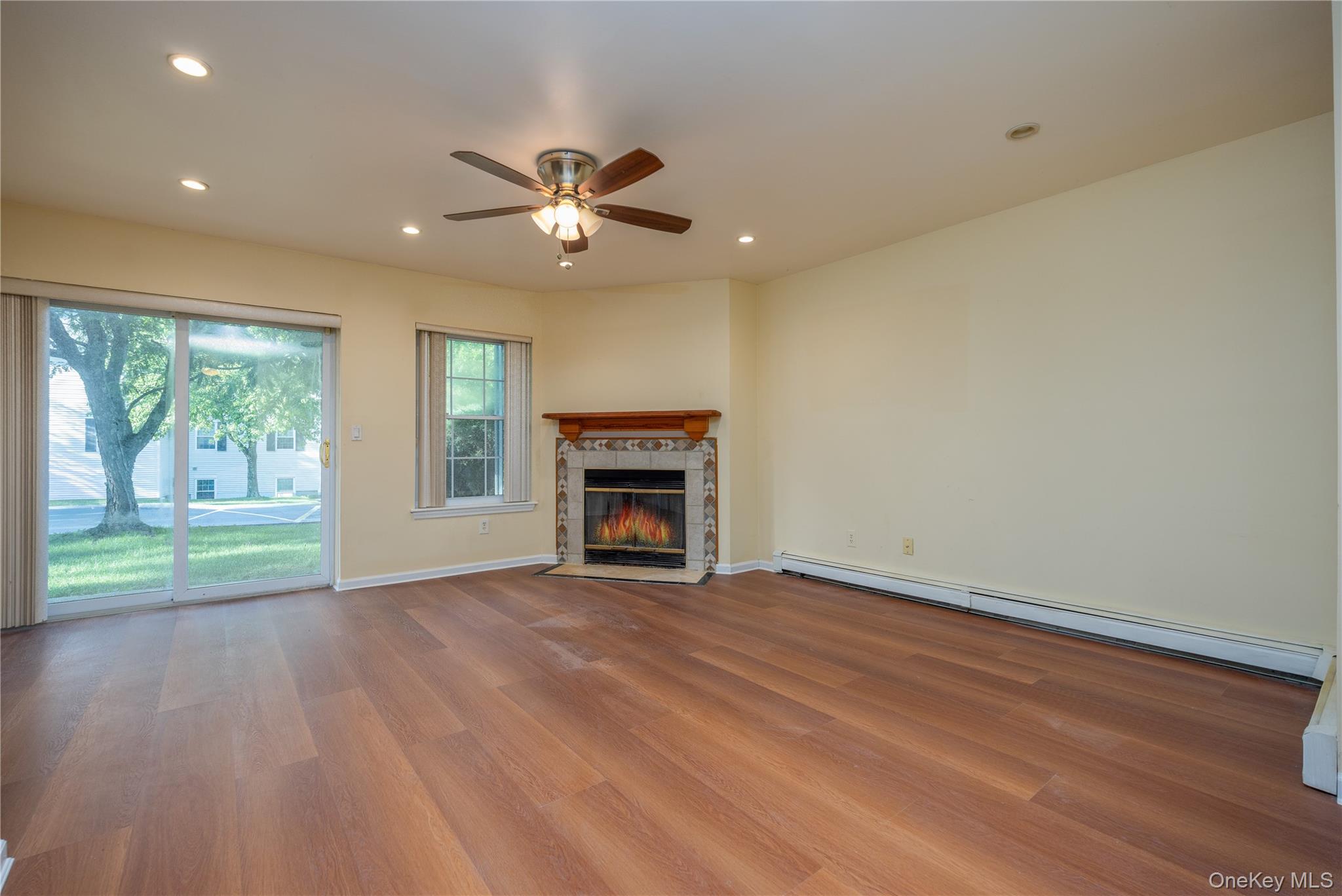27 Lexington Hill 8 Property Photo 6