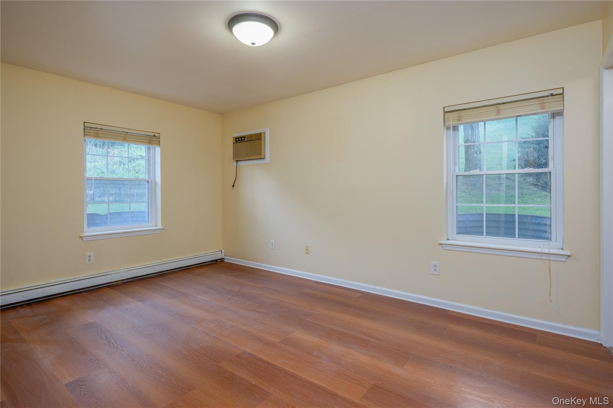 27 Lexington Hill 8 Property Photo 13