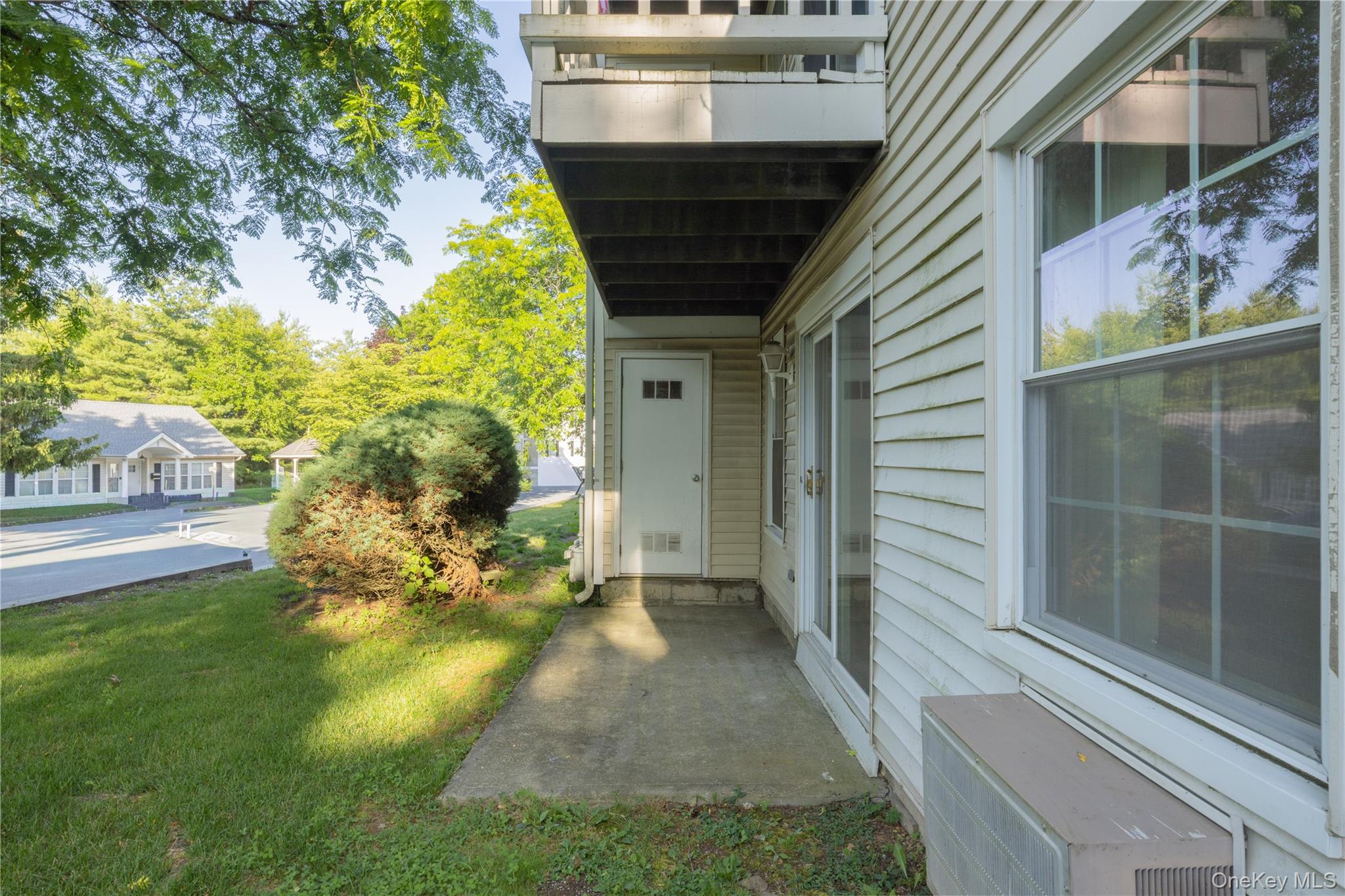 27 Lexington Hill 8 Property Photo 20