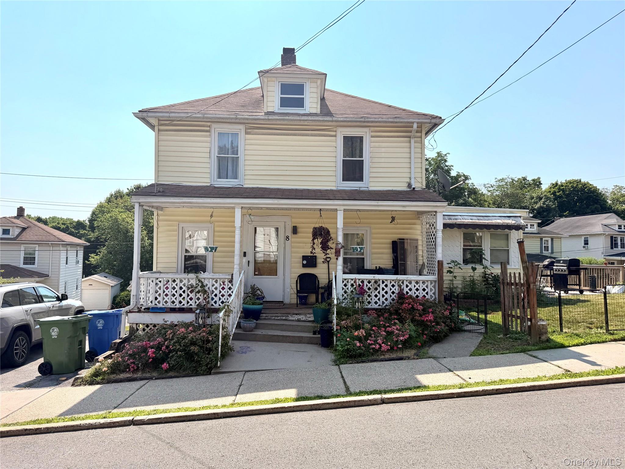 8 Forest Avenue 6 Property Photo 1