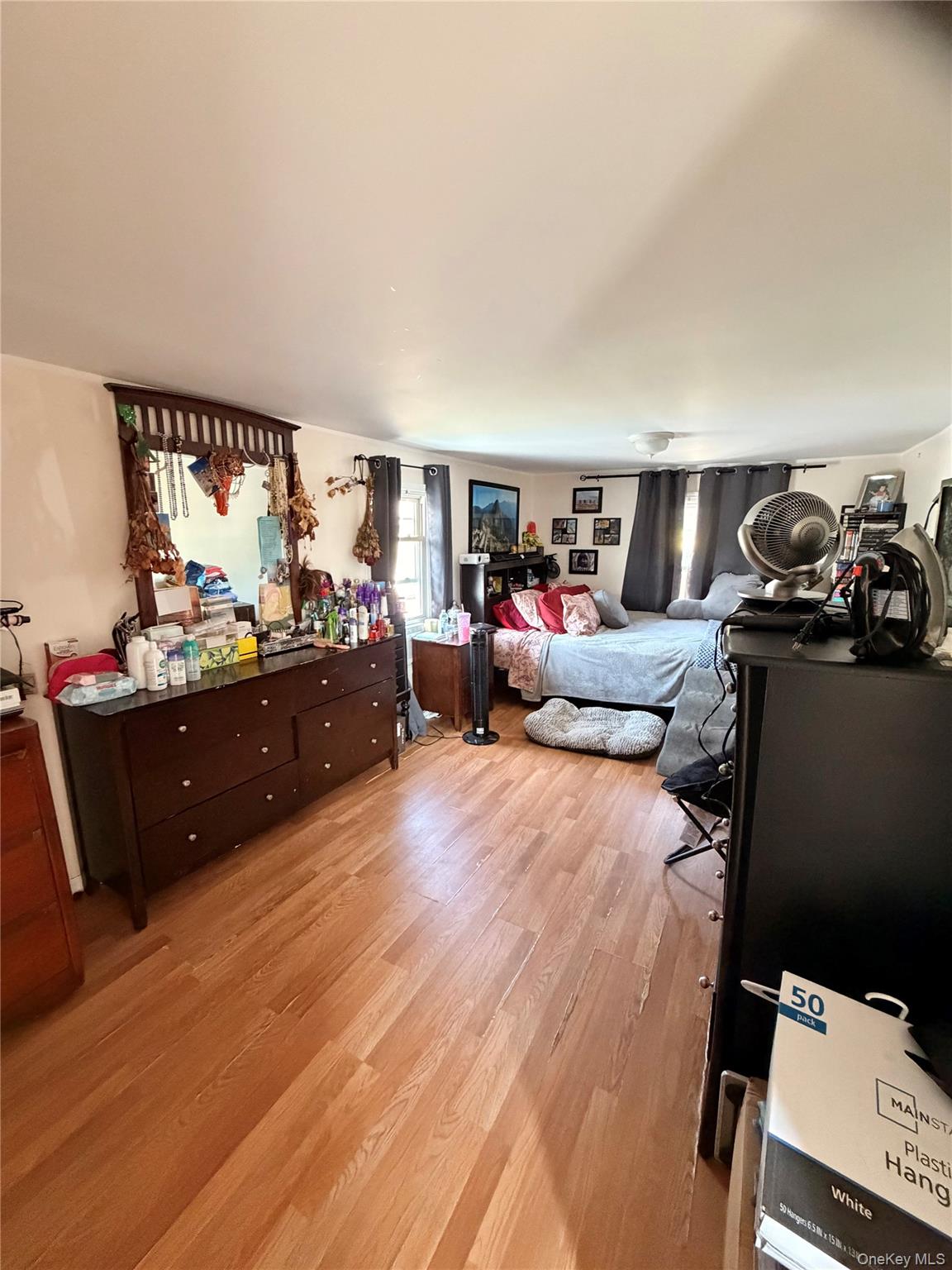 8 Forest Avenue 6 Property Photo 10