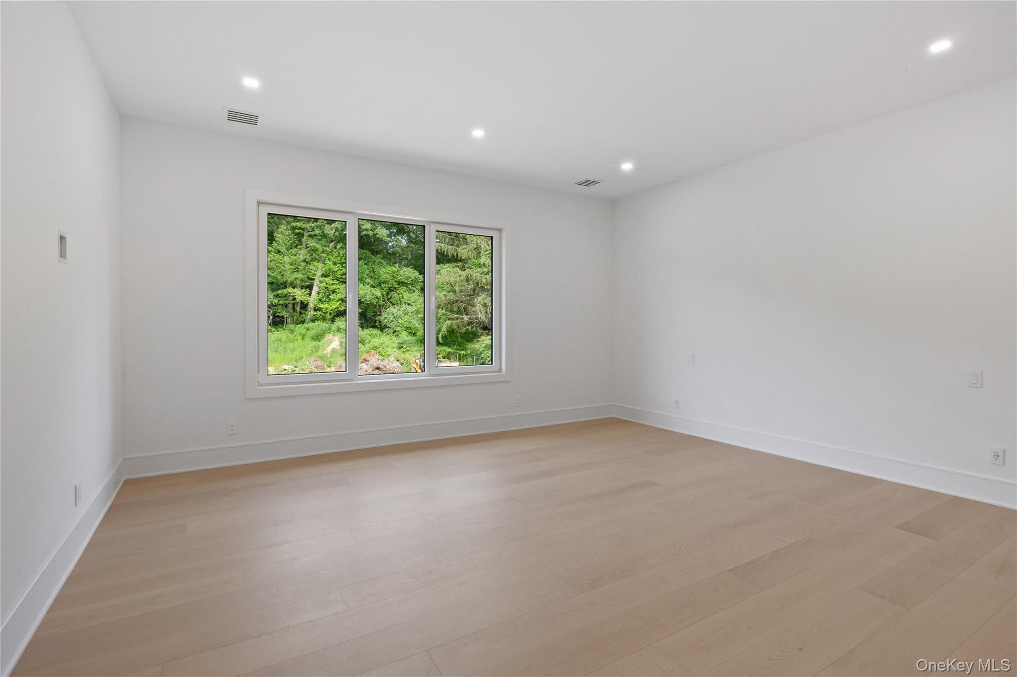 5 Somner Drive Property Photo 37