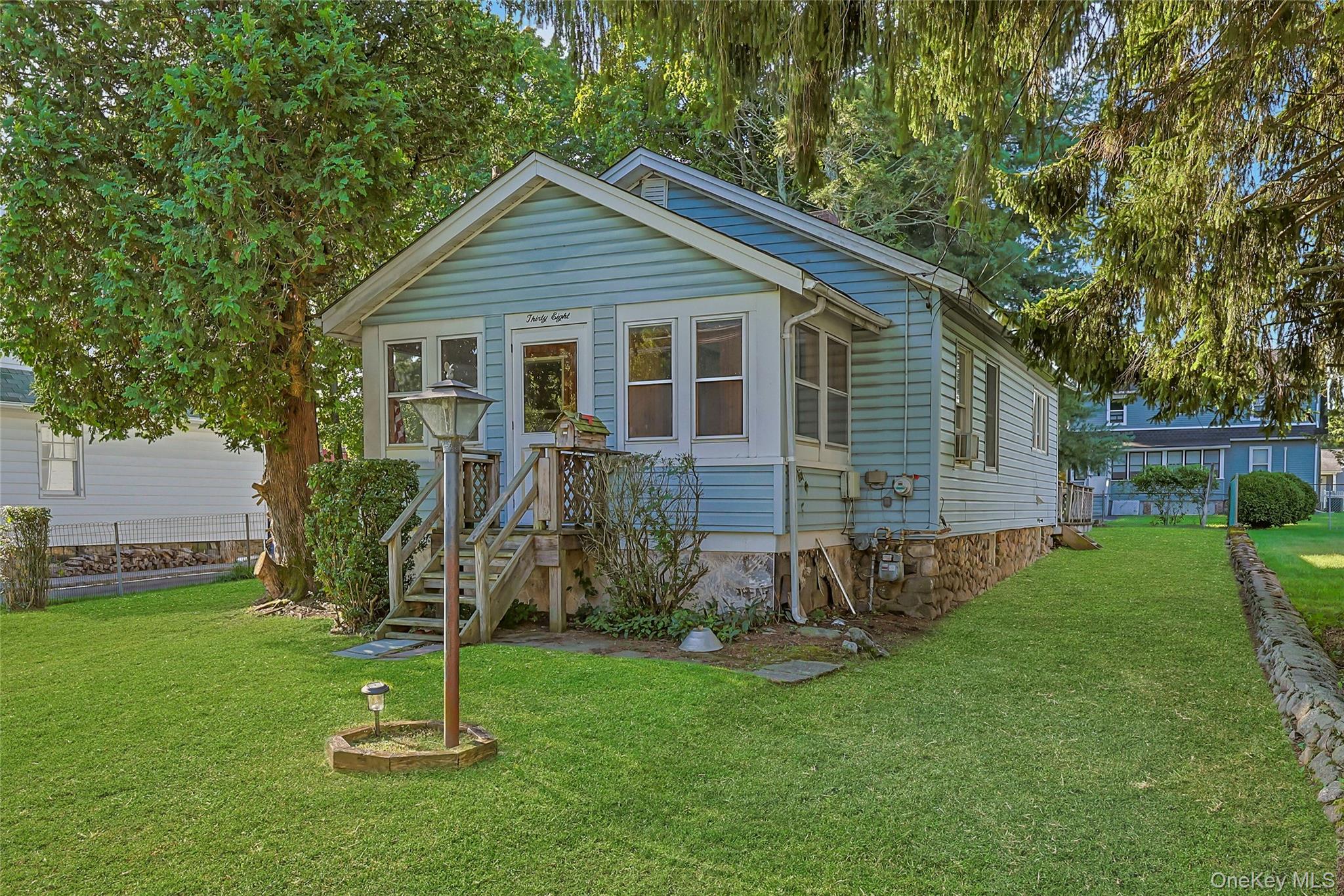 38 Allison Avenue Property Photo 1