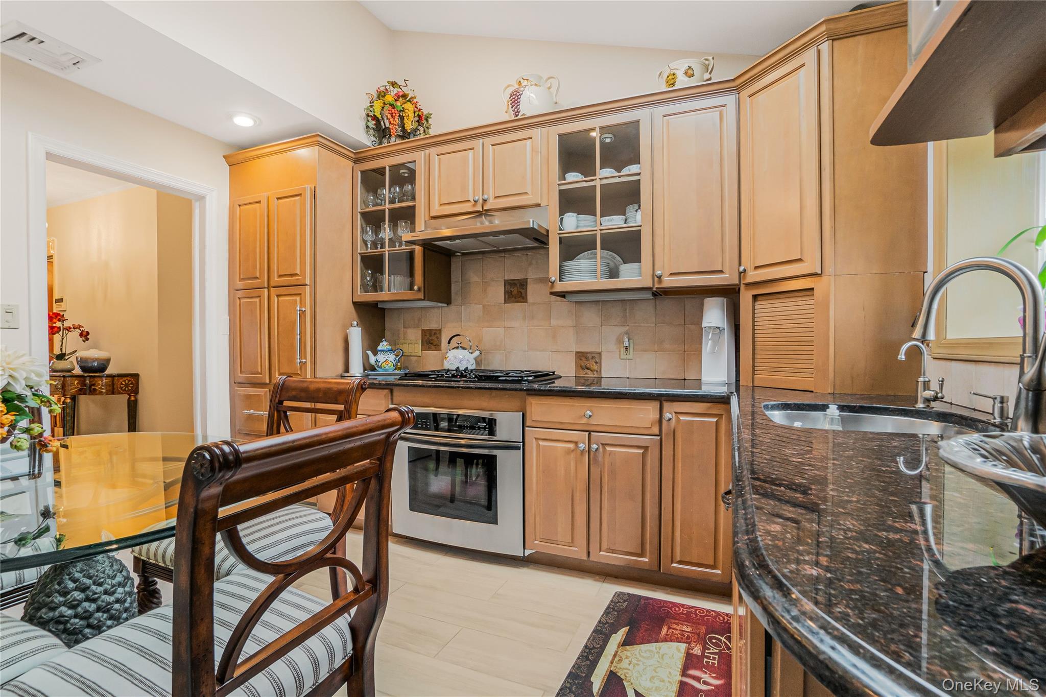 21852 Stewart Road Property Photo 4