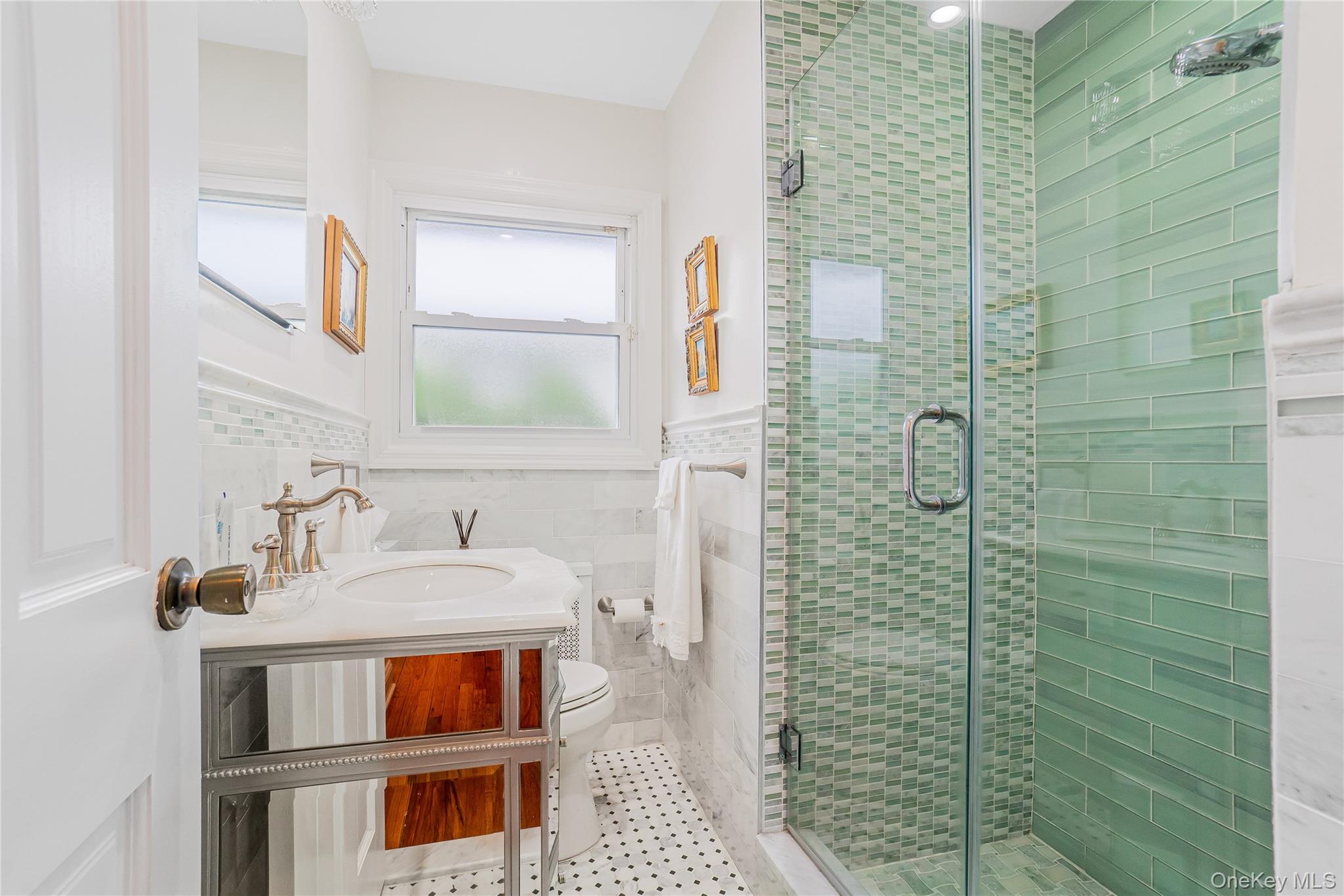 21852 Stewart Road Property Photo 8