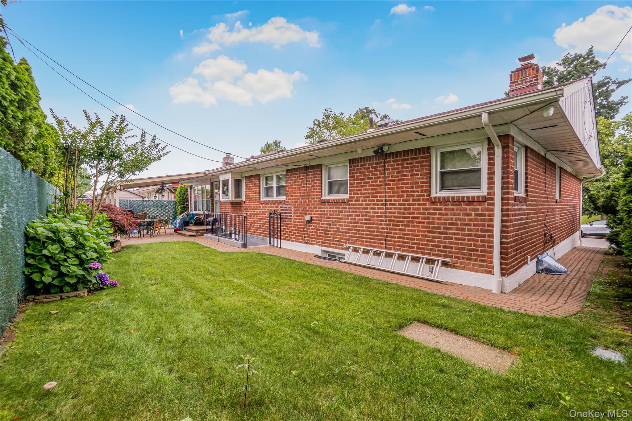 21852 Stewart Road Property Photo 17