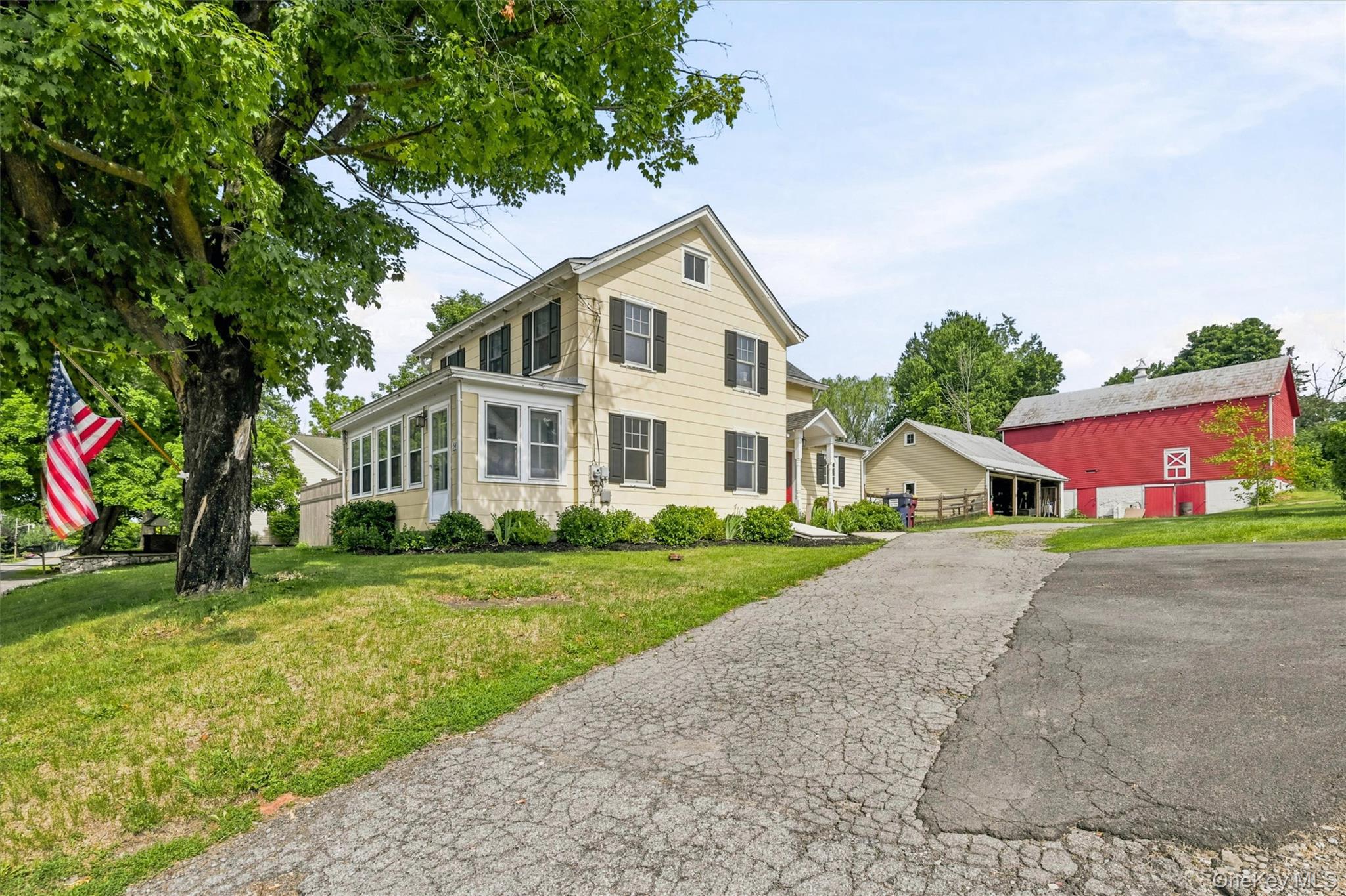 54 Pulaski Highway Property Photo 3