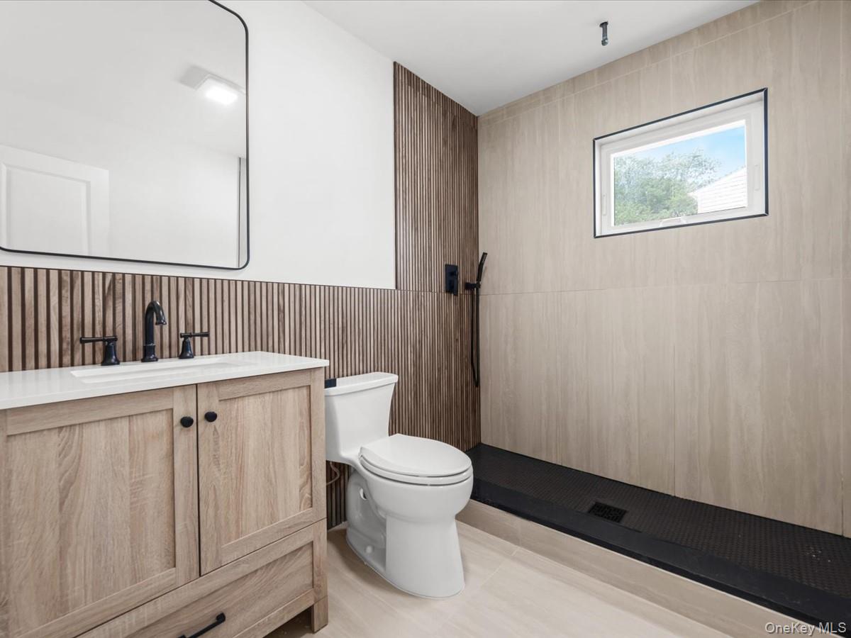 60 Westwood Road Property Photo 16