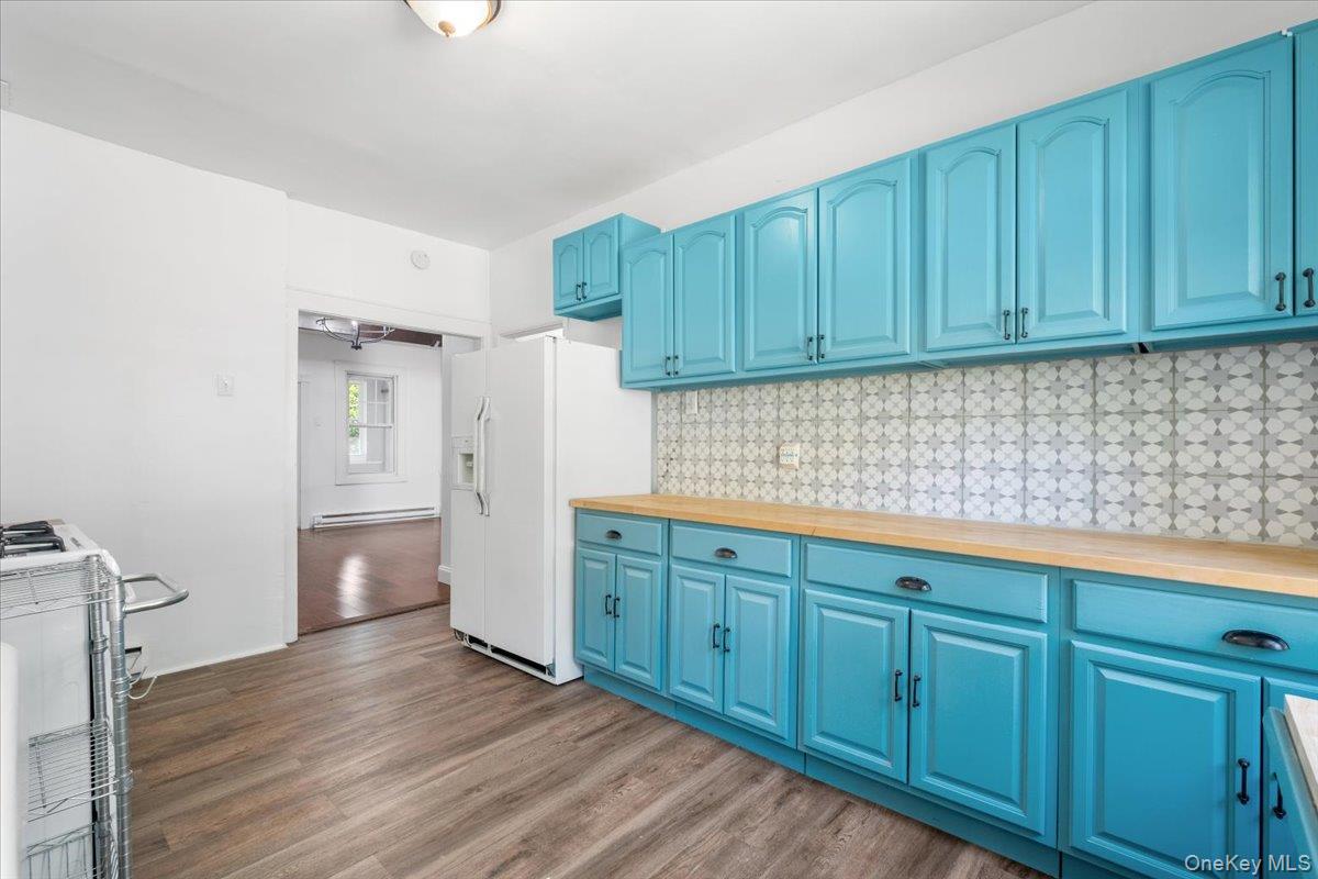 361 Lake Drive Property Photo 8