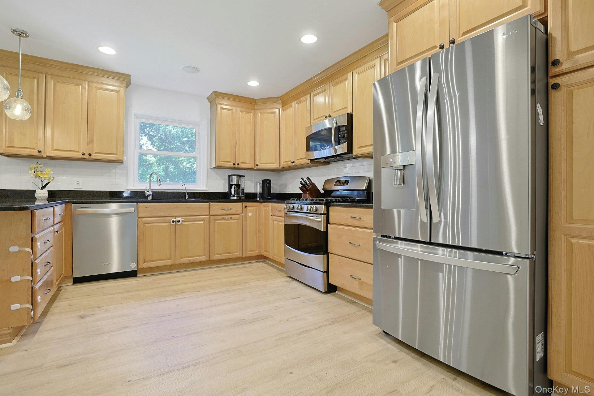 10 Pepperill Court Property Photo 12