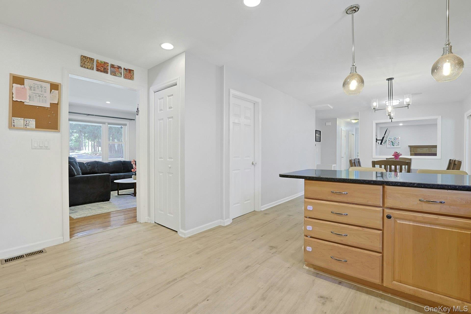 10 Pepperill Court Property Photo 16