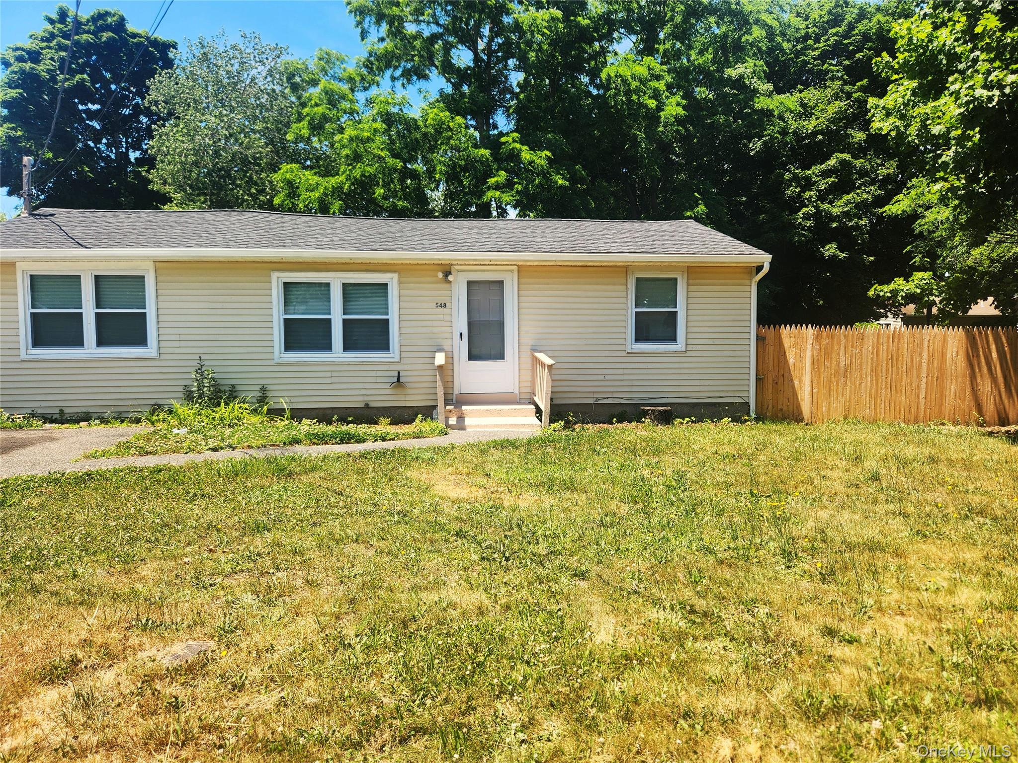 548 Taylor Avenue Property Photo 1