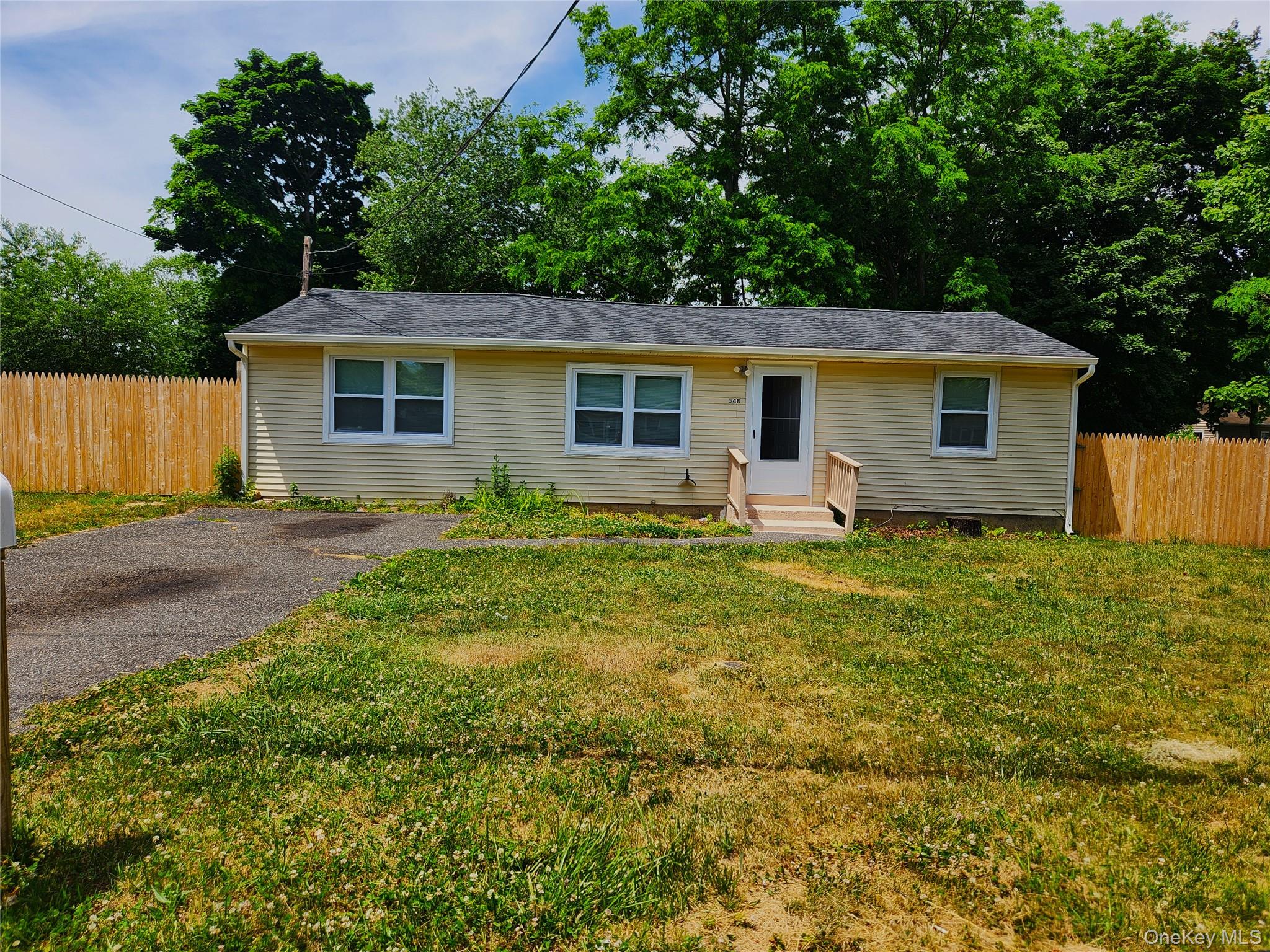 548 Taylor Avenue Property Photo 15