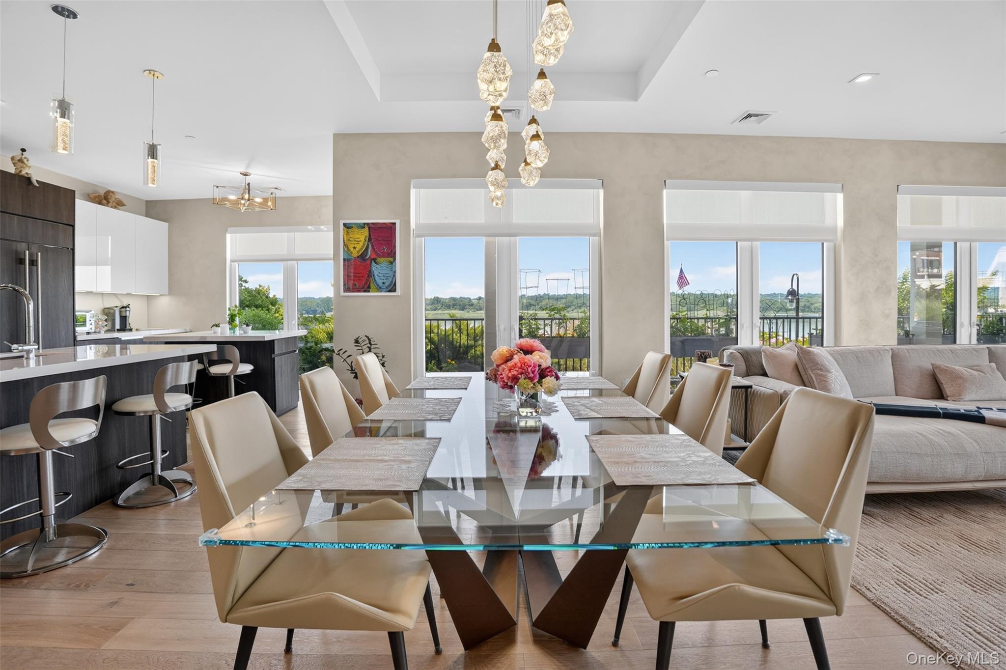 10 Shore Road 101 Property Photo 14