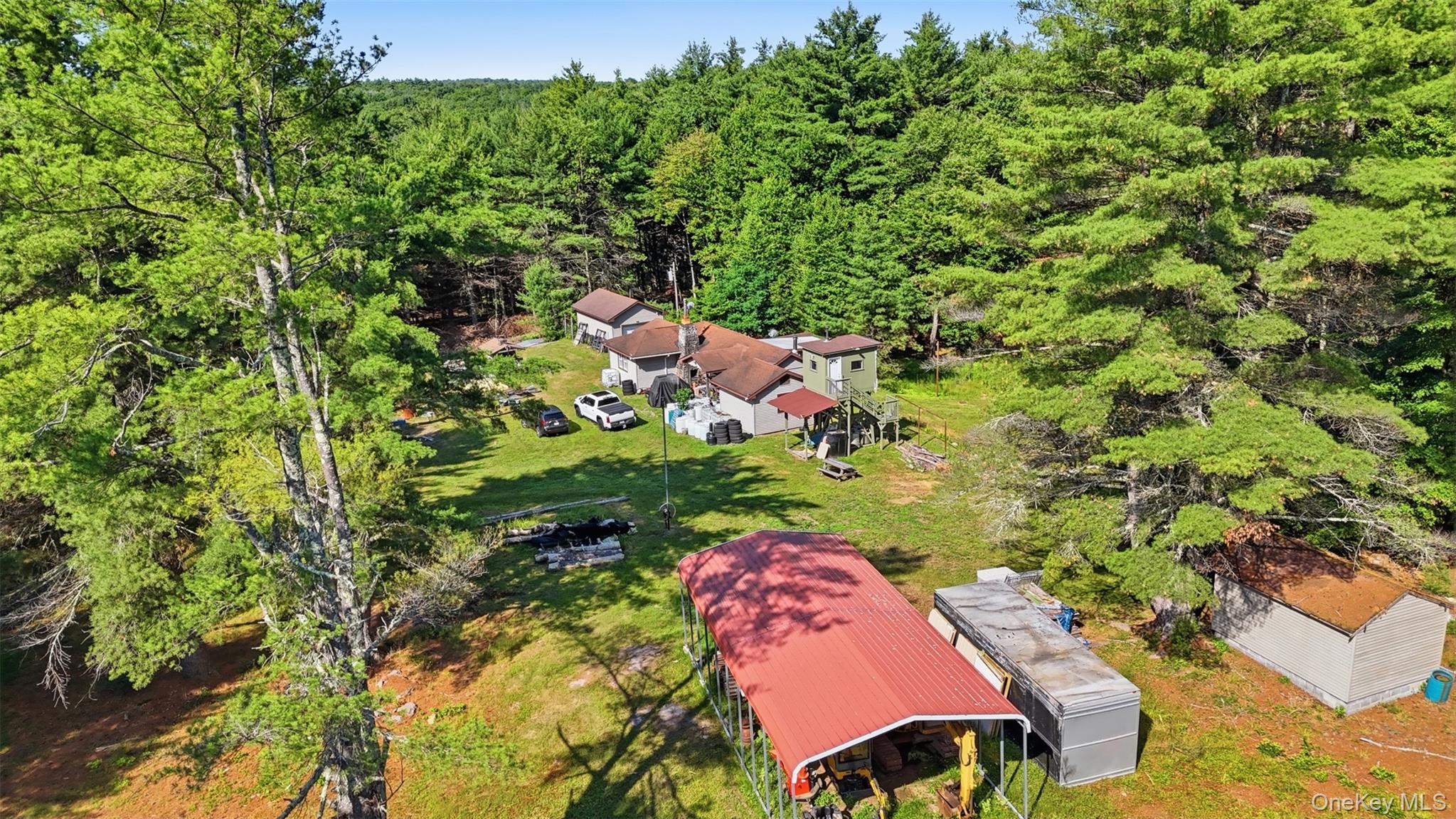 7300 State Route 52 Property Photo 4