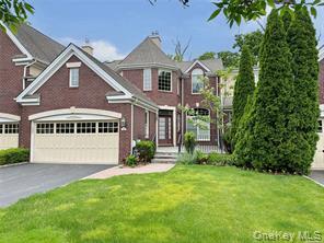 18 Wilkshire Circle Property Photo 1