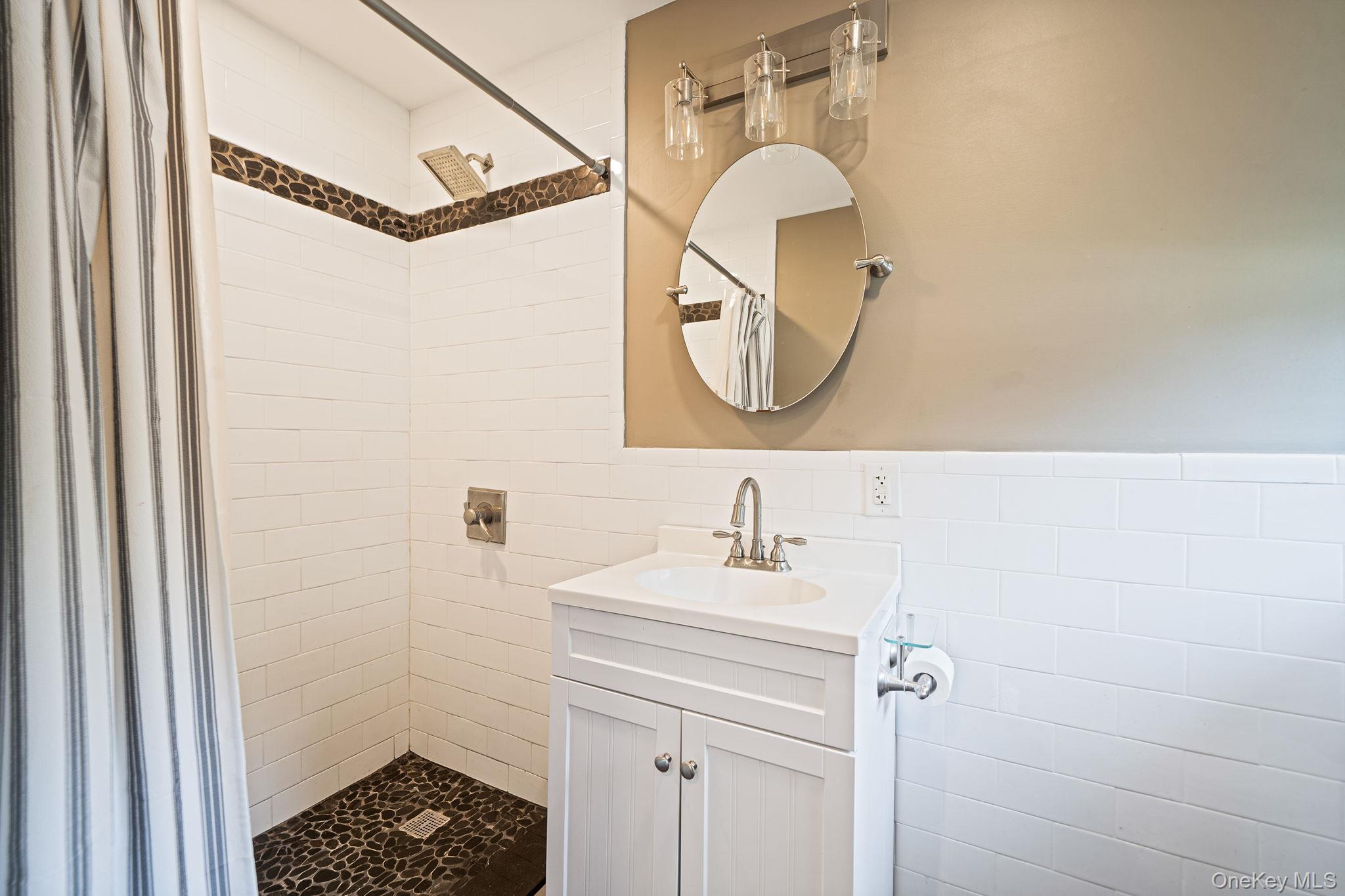 1 Blue Spruce Lane Property Photo 28