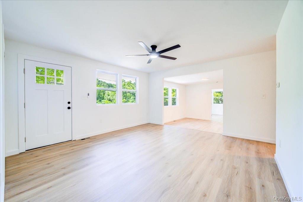 452 Vineyard Avenue Property Photo 3