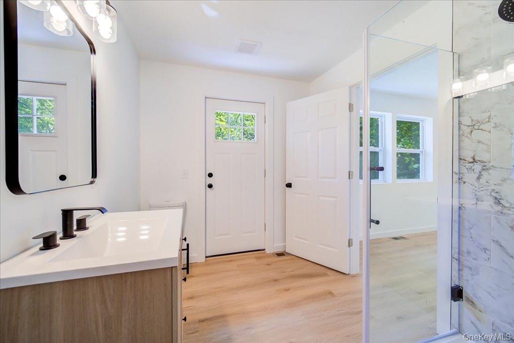 452 Vineyard Avenue Property Photo 14