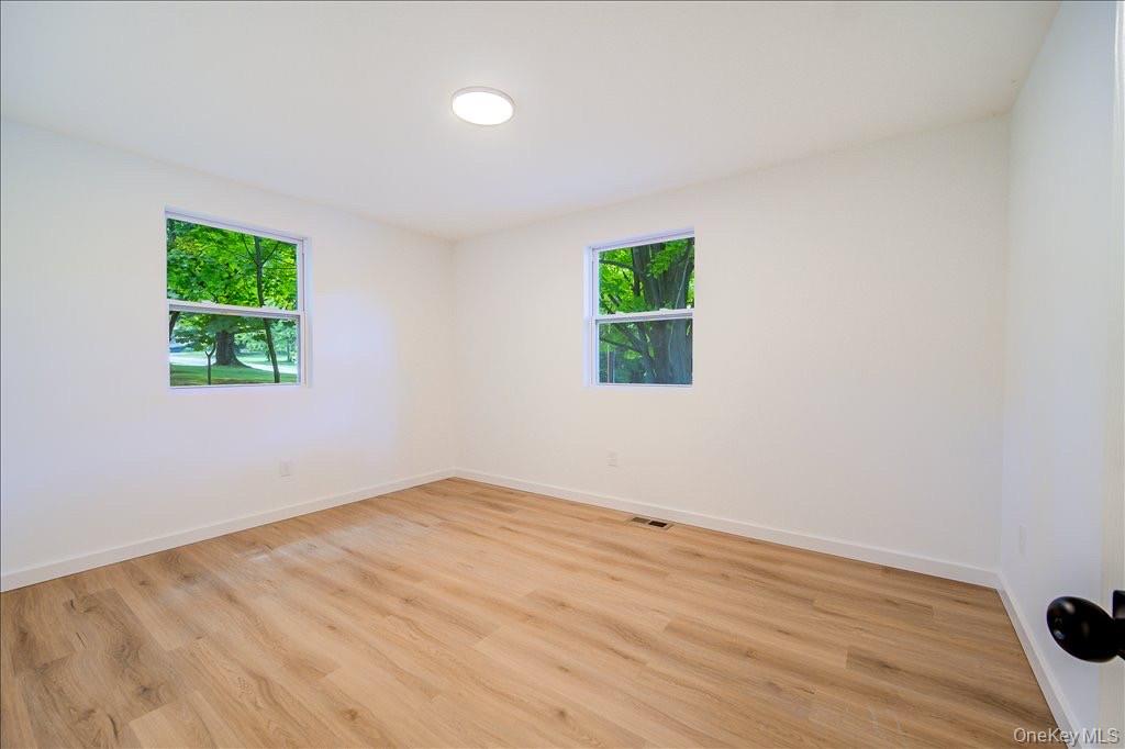 452 Vineyard Avenue Property Photo 21