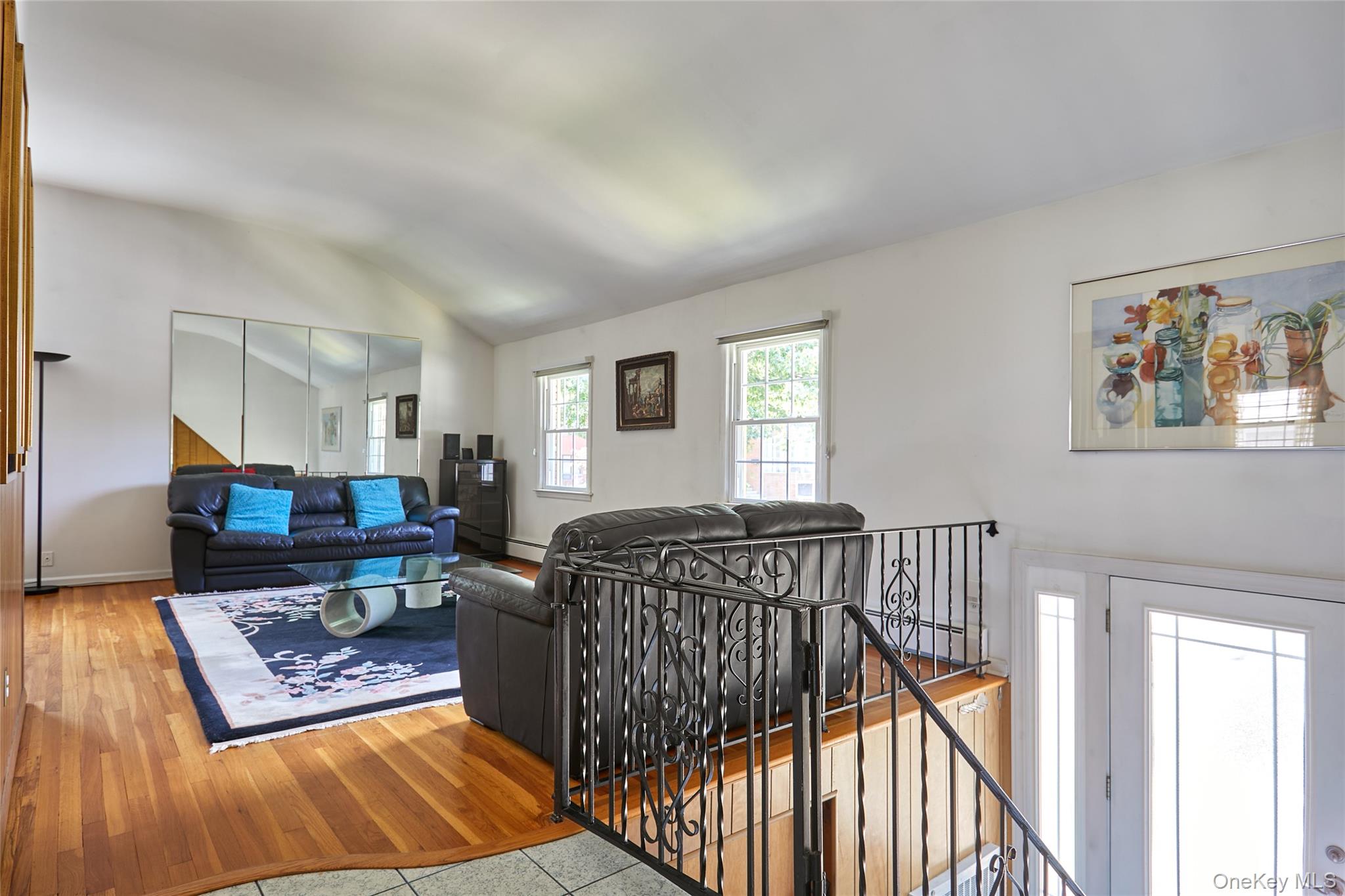 33 N Tyson Avenue Property Photo 16
