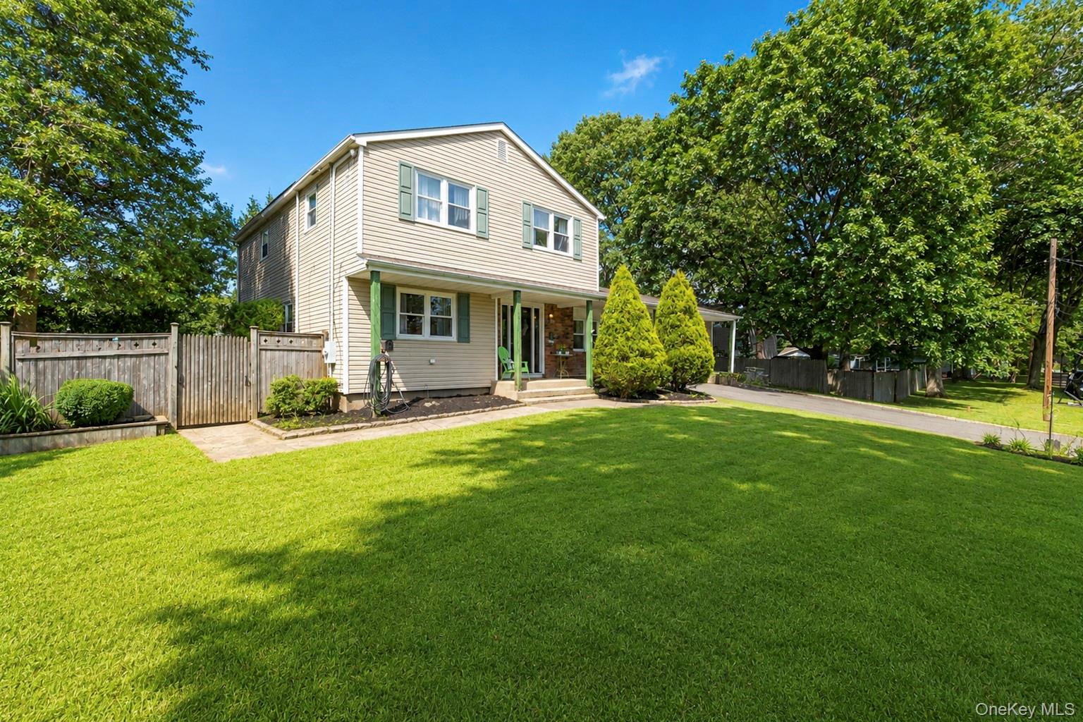 145 Sioux Street Property Photo 4