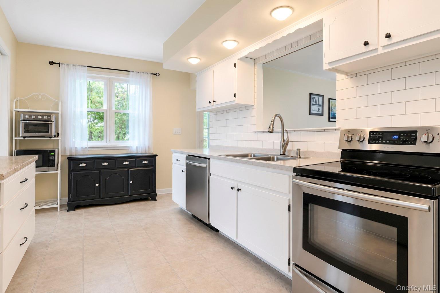 145 Sioux Street Property Photo 14